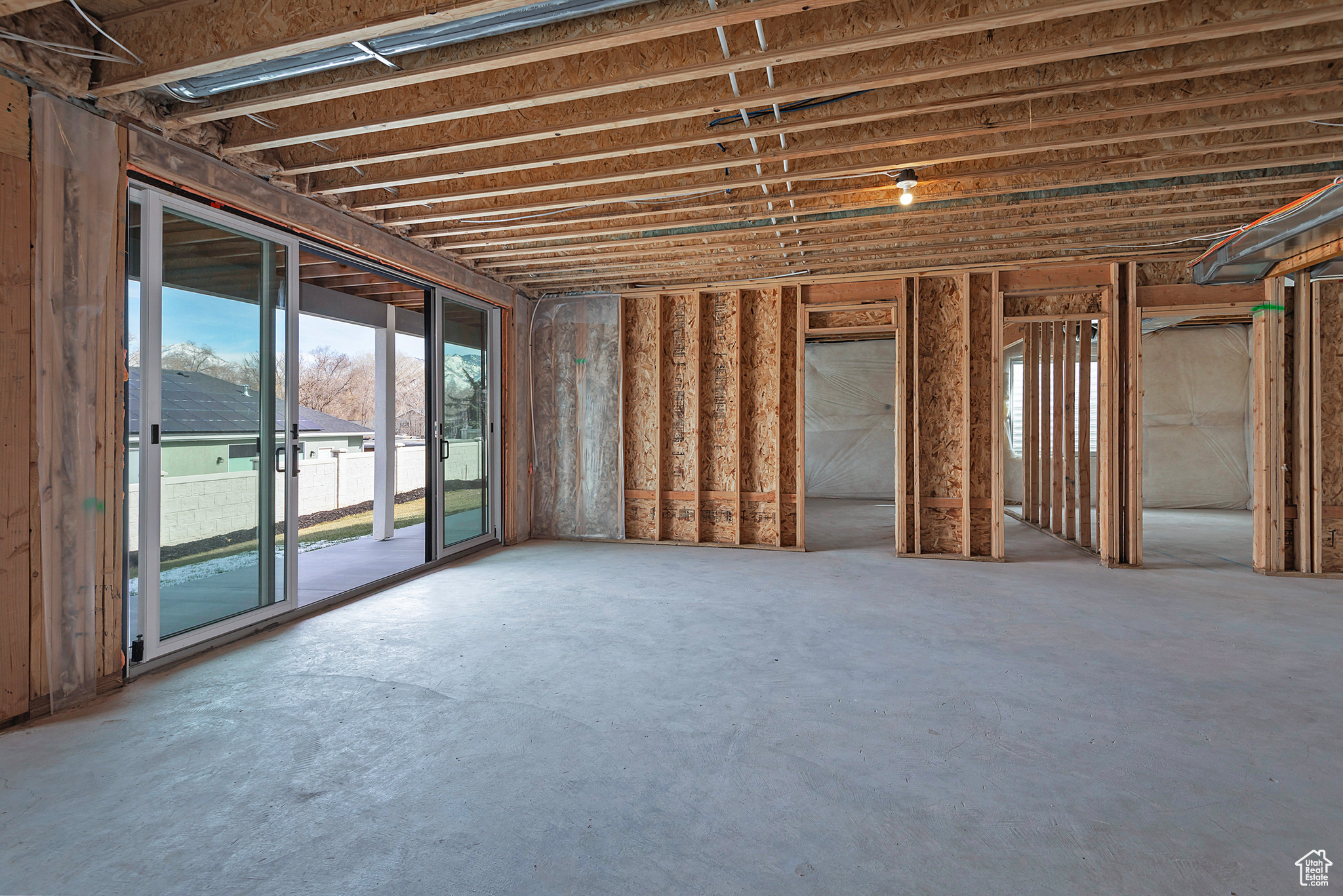 587 E MASH FARM CIR