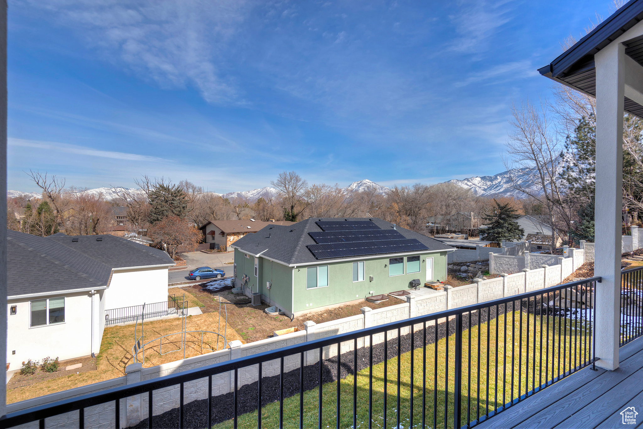 587 E MASH FARM CIR