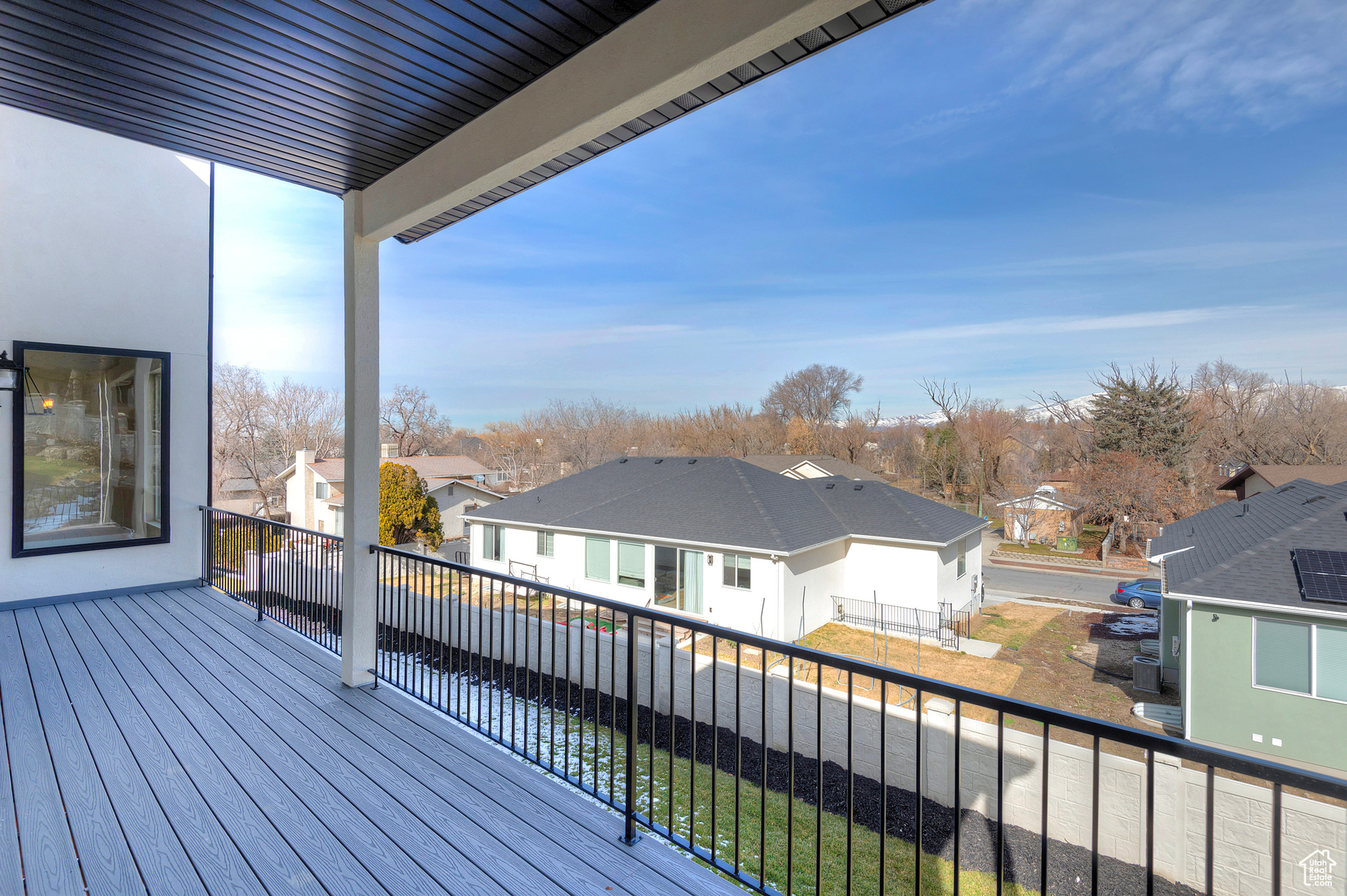 587 E MASH FARM CIR