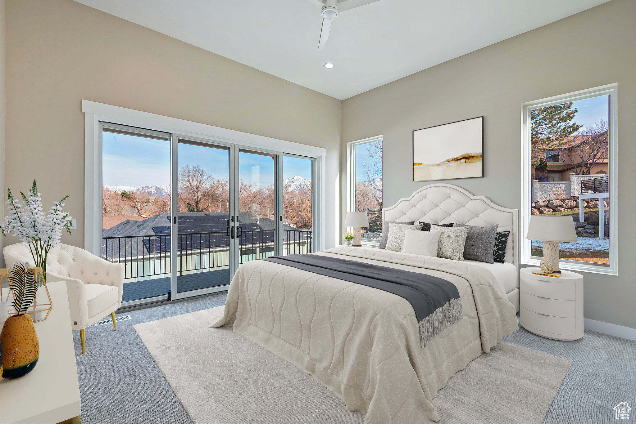 587 E MASH FARM CIR