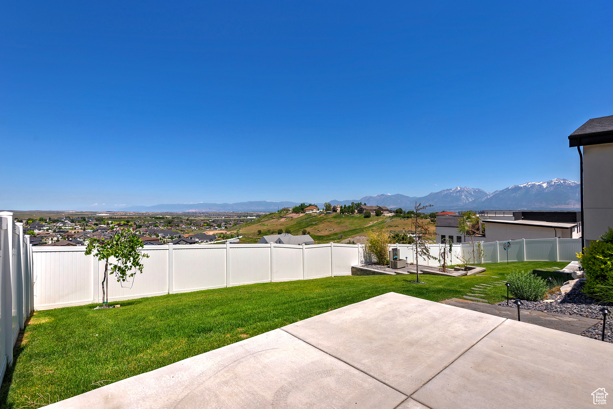 7258 W SUMMIT TOP LN