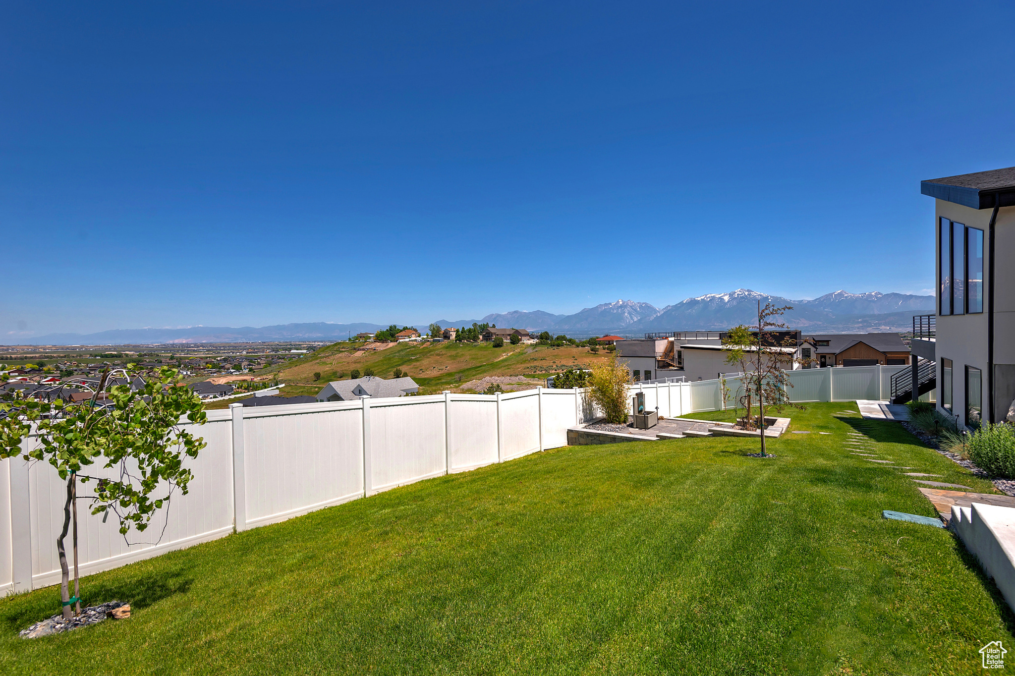 7258 W SUMMIT TOP LN