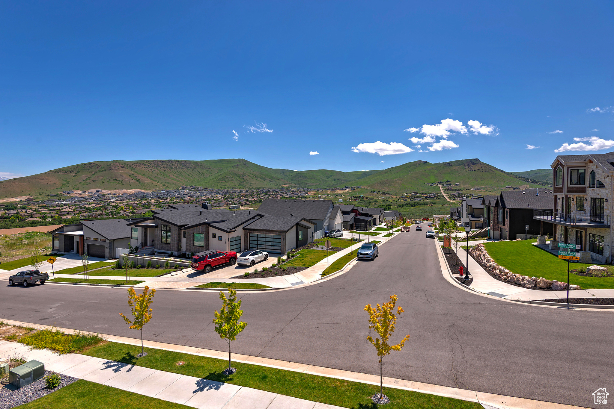 7258 W SUMMIT TOP LN