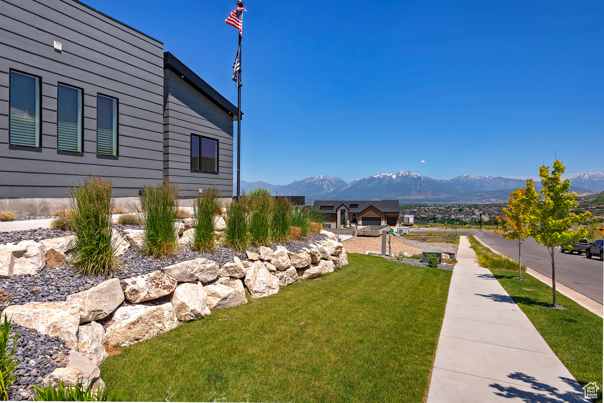 7258 W SUMMIT TOP LN