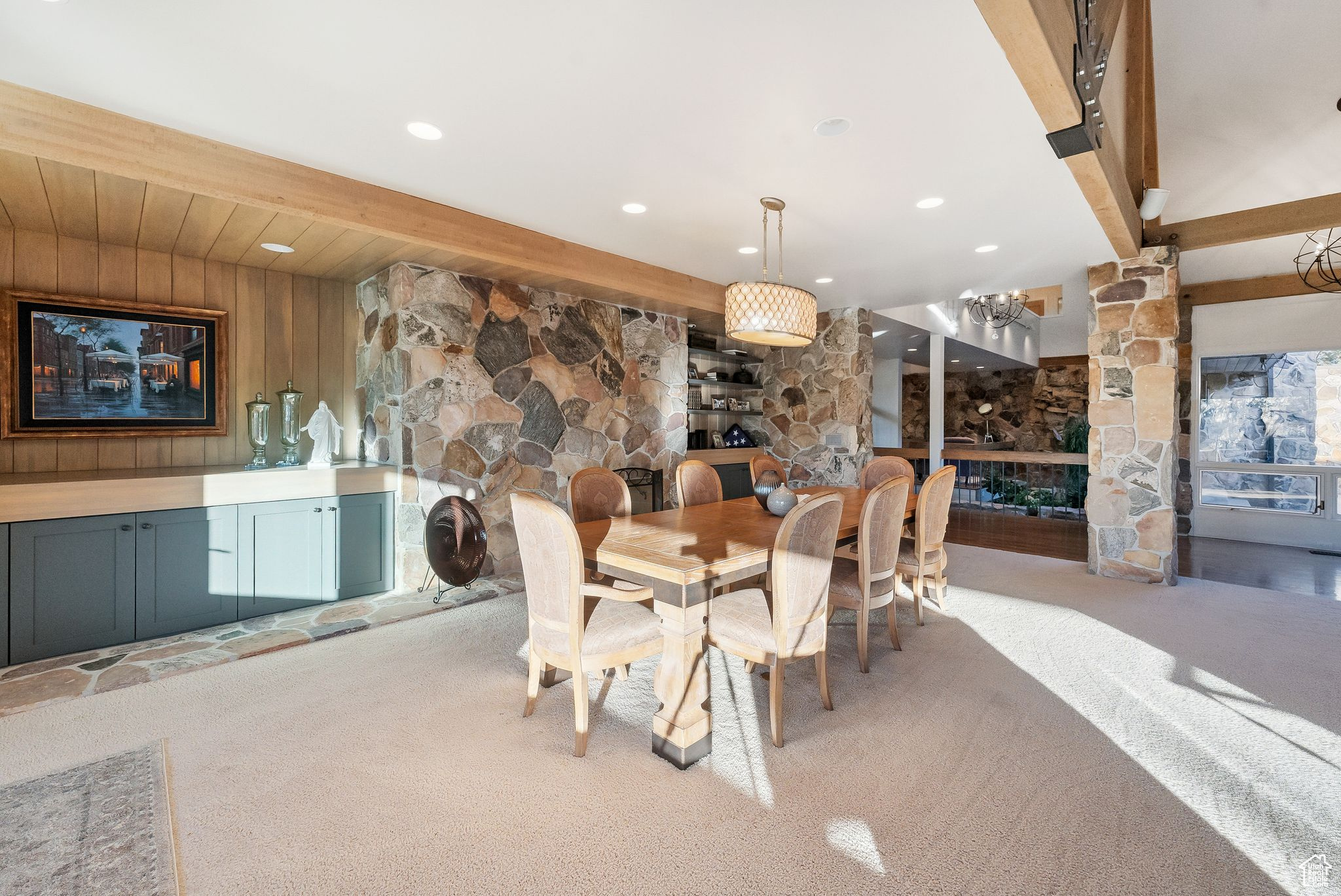 2185 S WOOD HOLLOW WAY