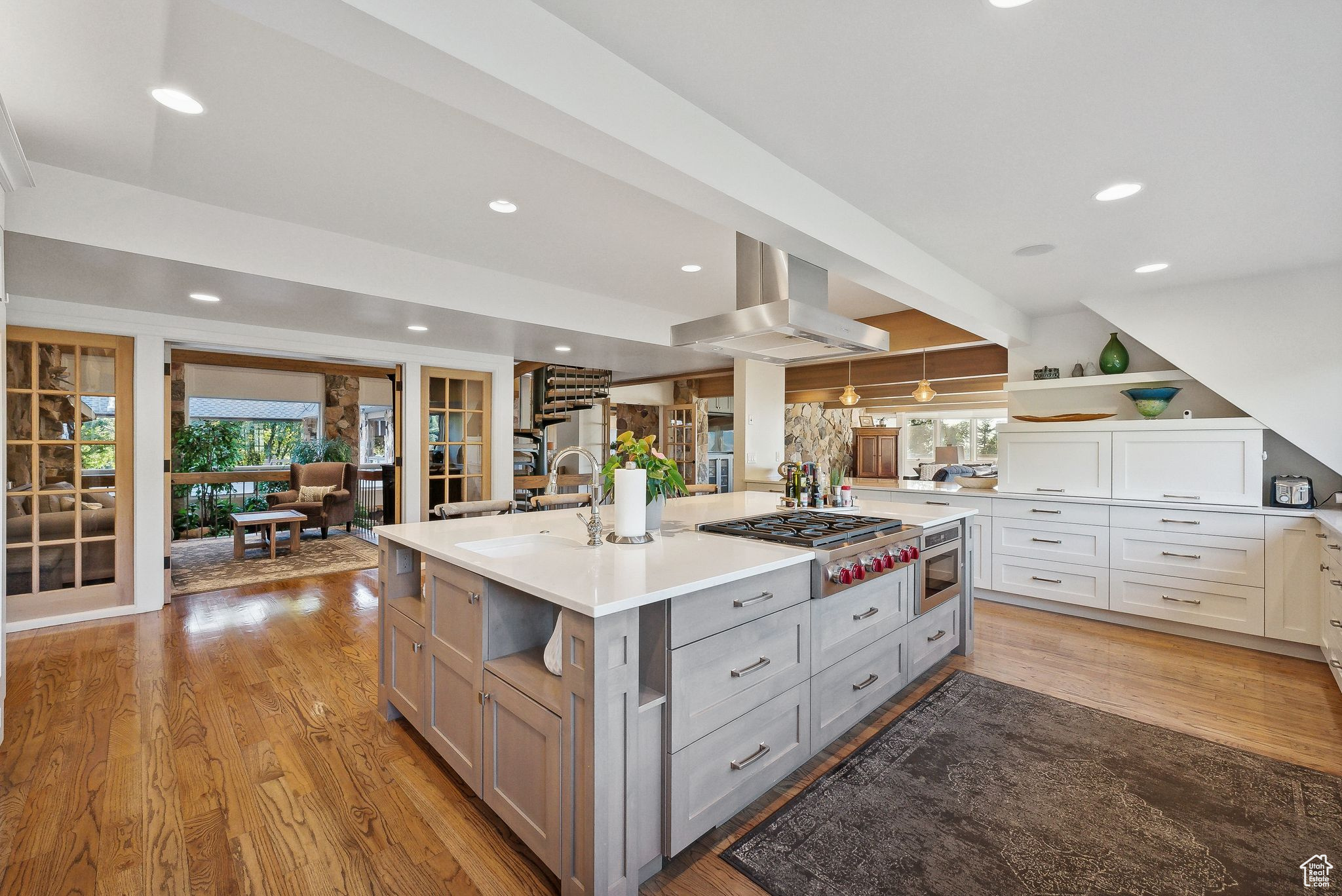 2185 S WOOD HOLLOW WAY