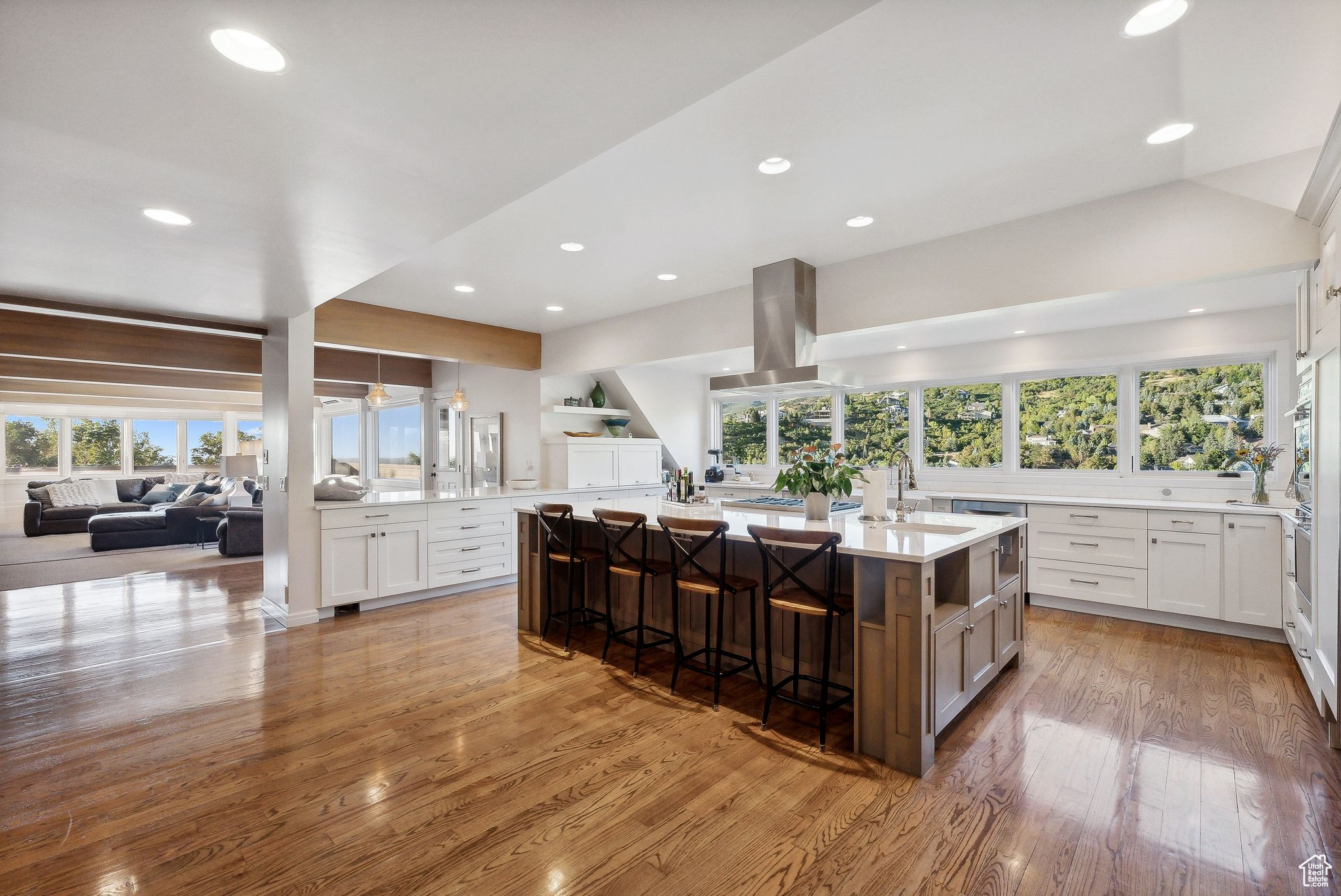 2185 S WOOD HOLLOW WAY