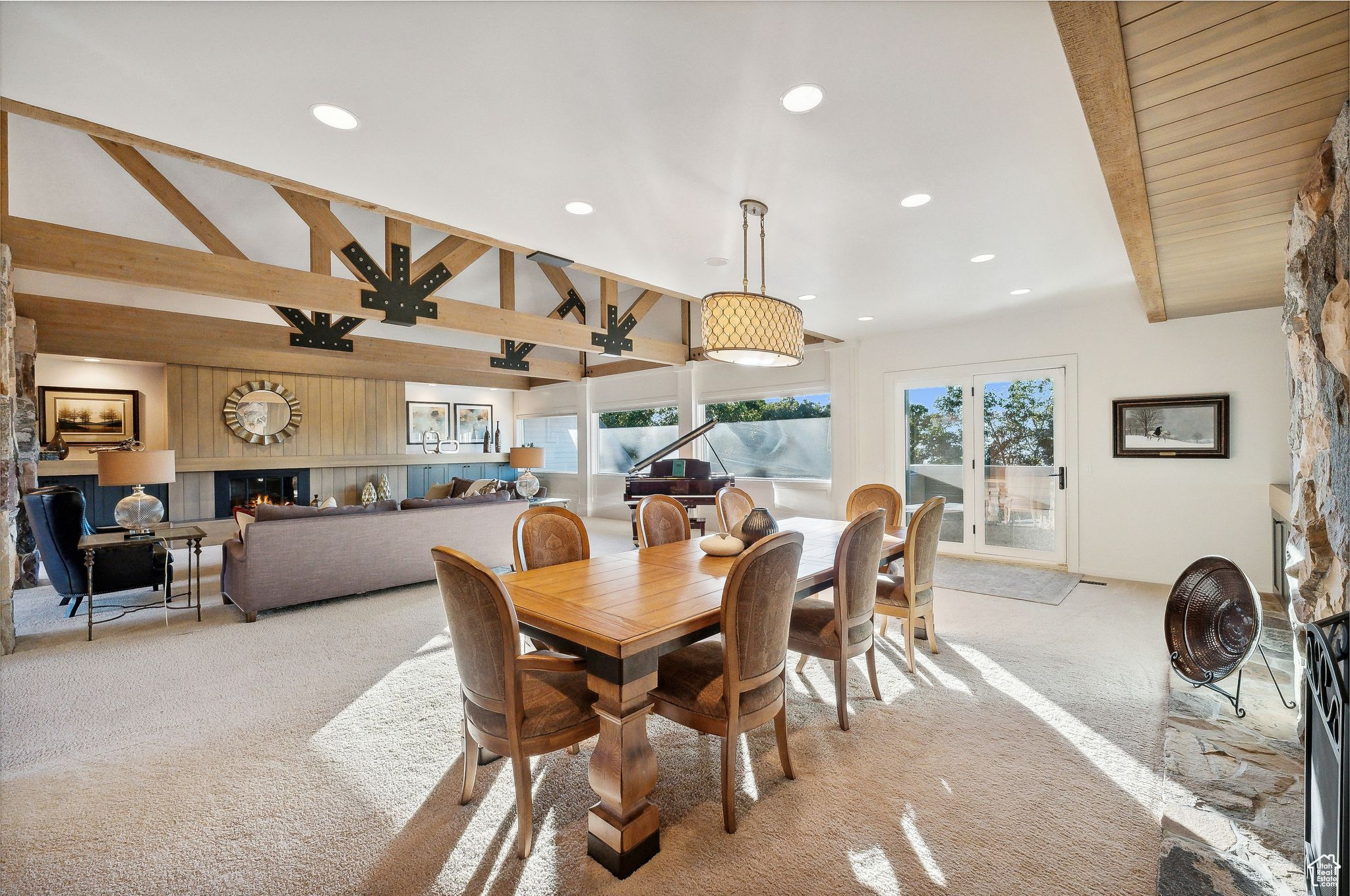 2185 S WOOD HOLLOW WAY