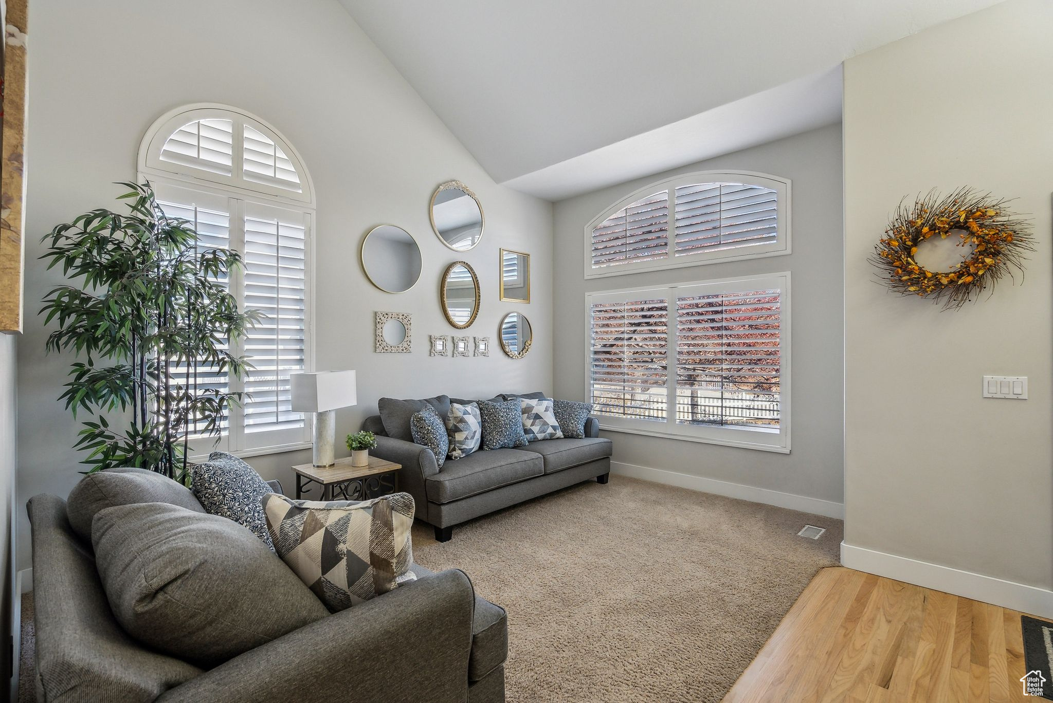 3037 W DECLARATION PL