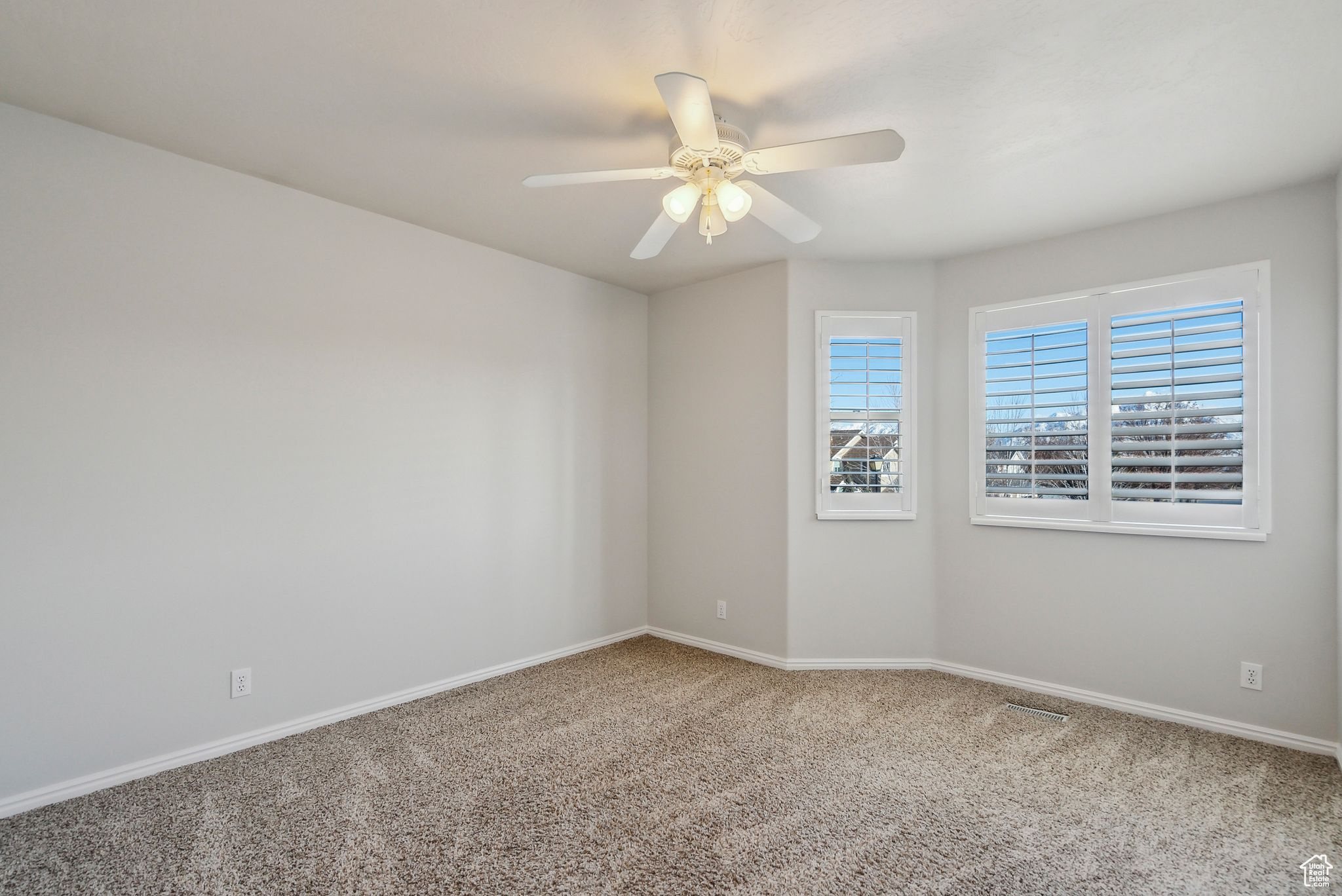 3037 W DECLARATION PL