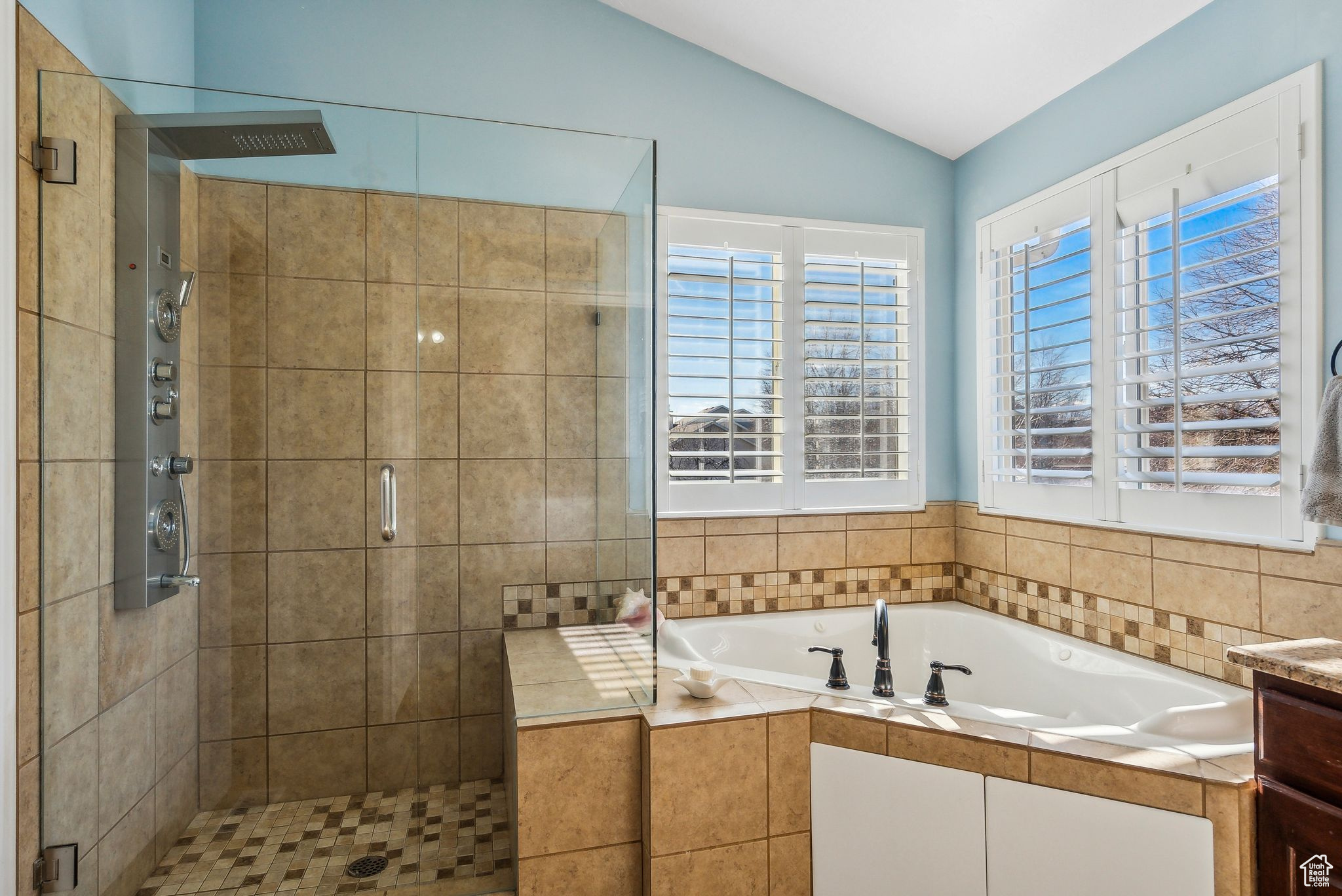 3037 W DECLARATION PL