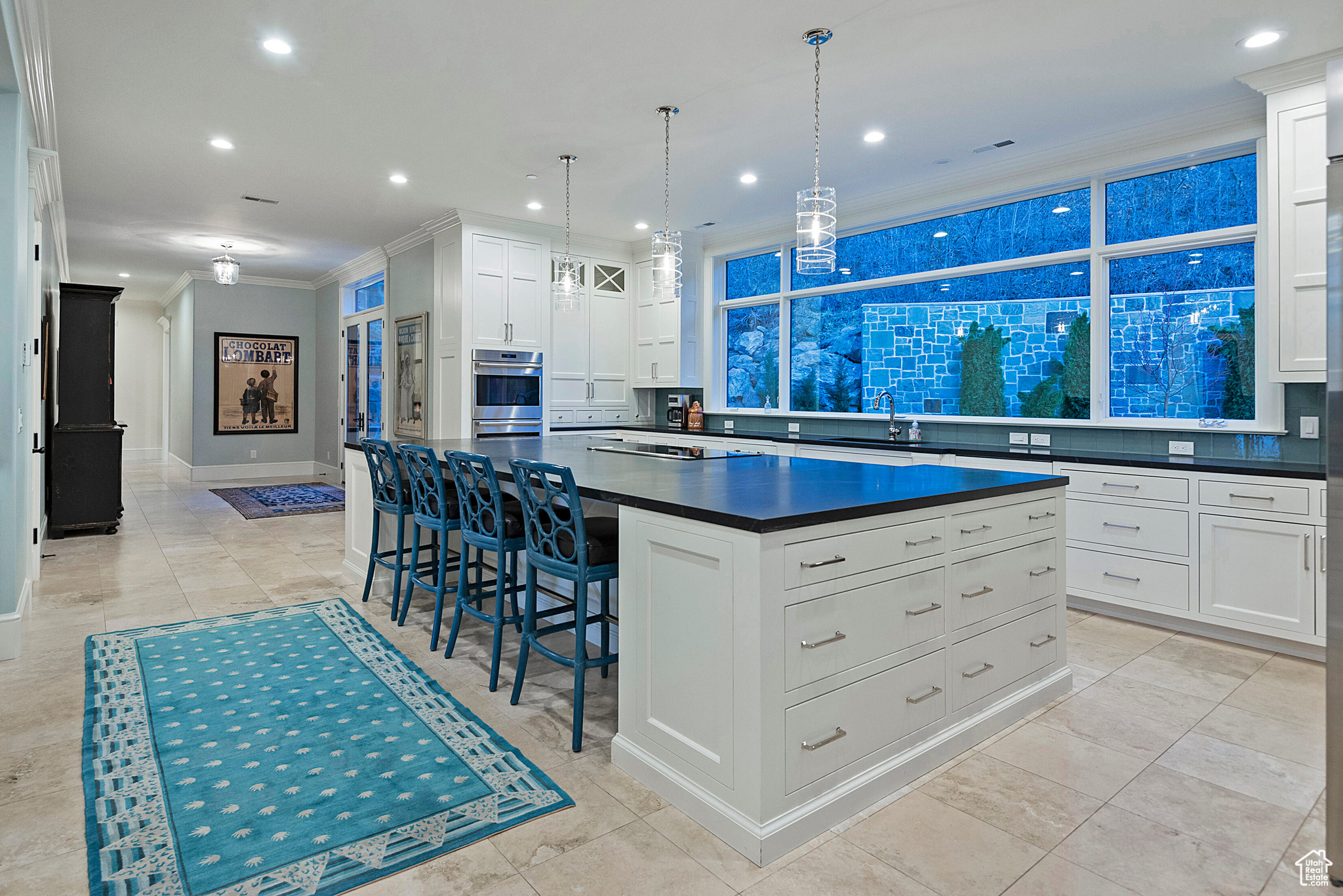 3162 E EAGLE VIEW CIR