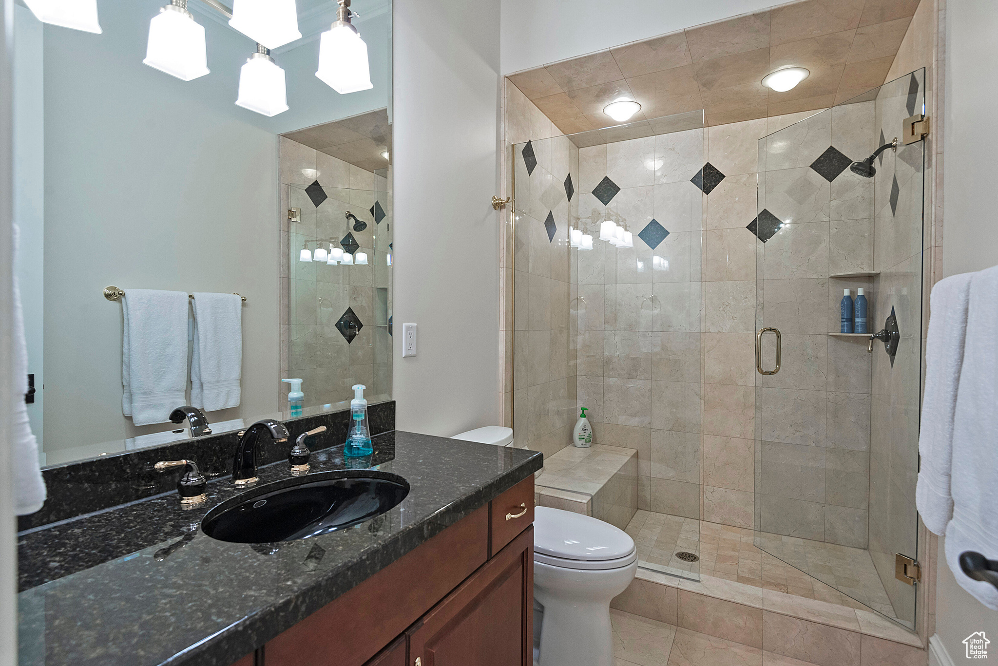 3162 E EAGLE VIEW CIR