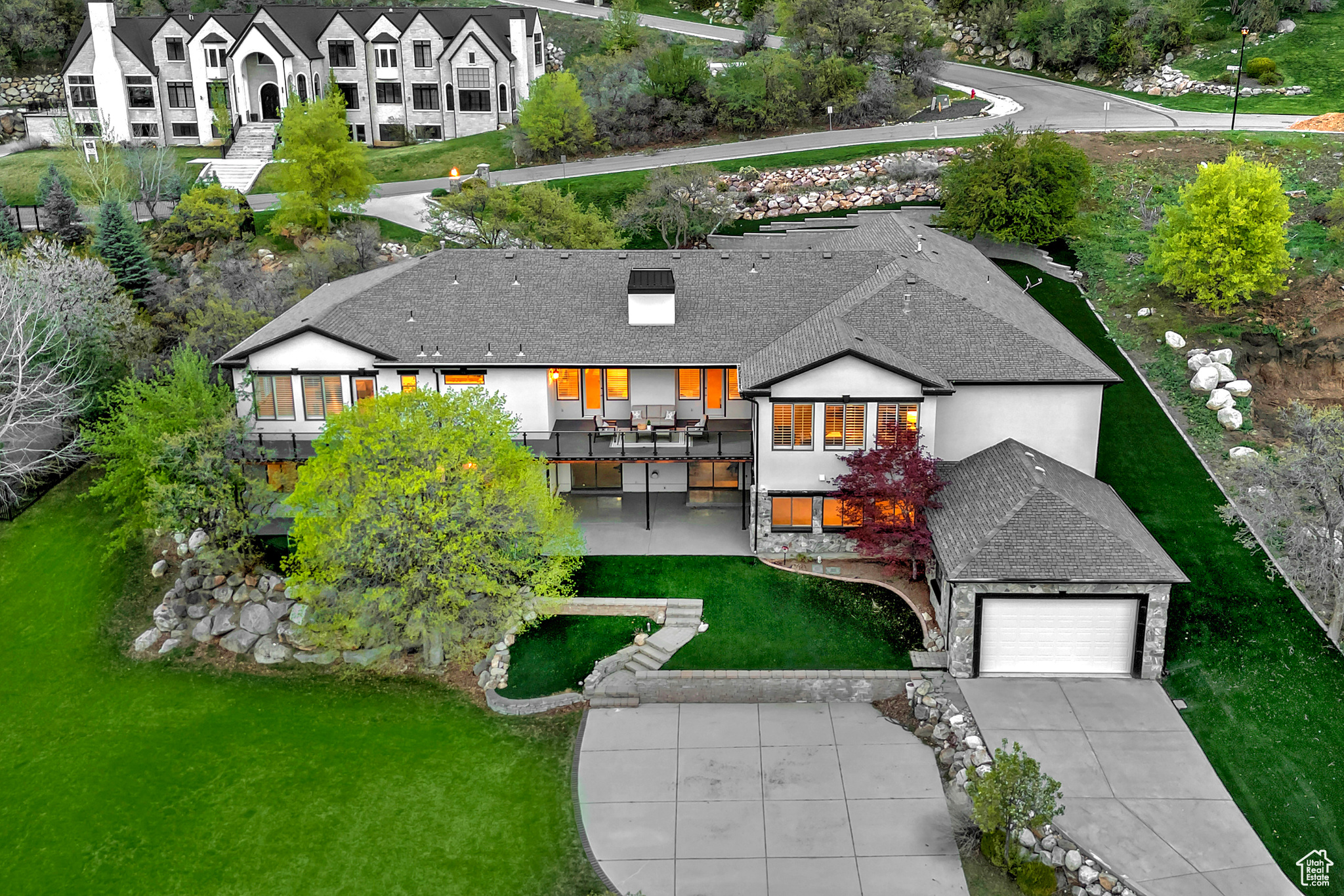 11274 S EAGLE VIEW DR