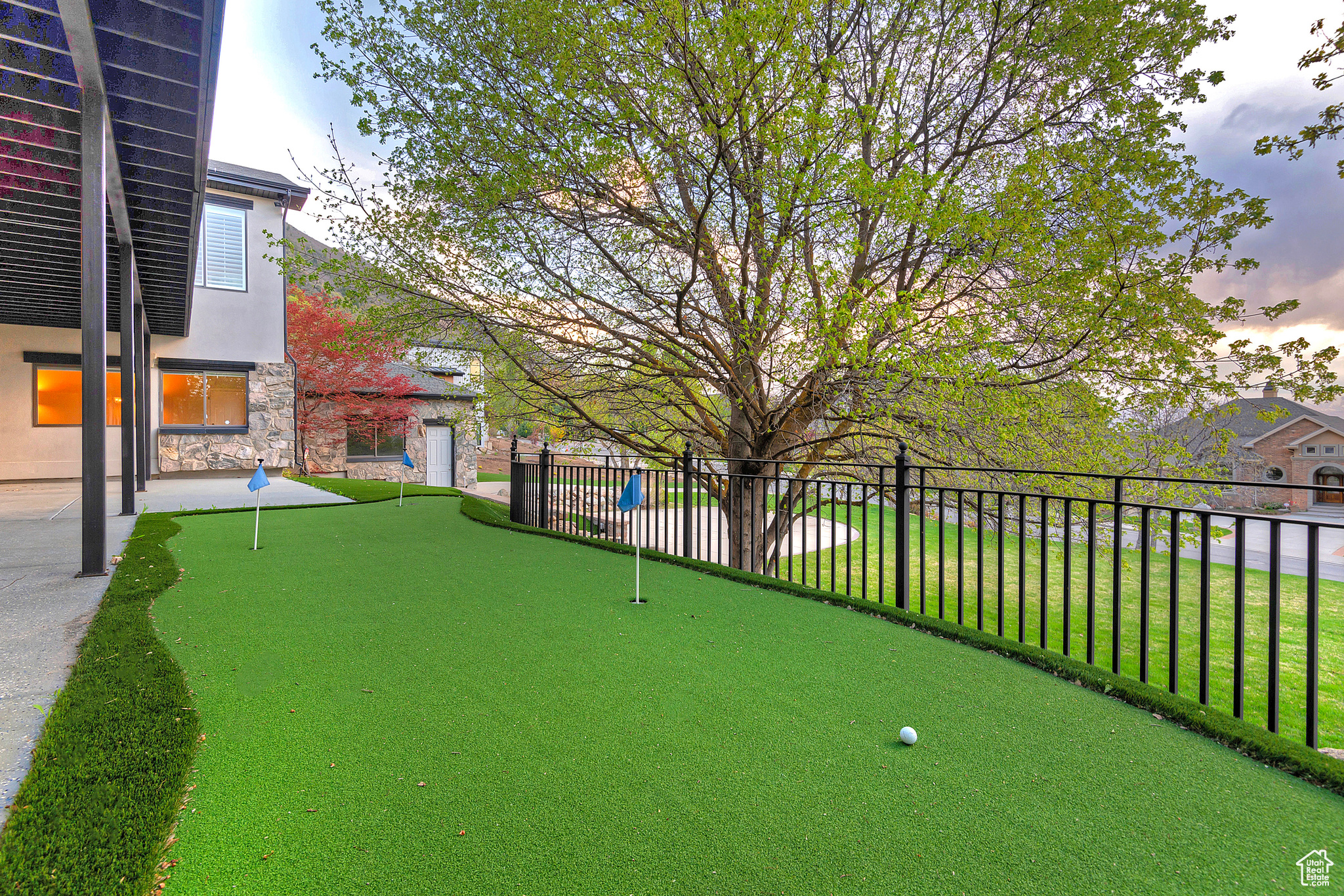 11274 S EAGLE VIEW DR