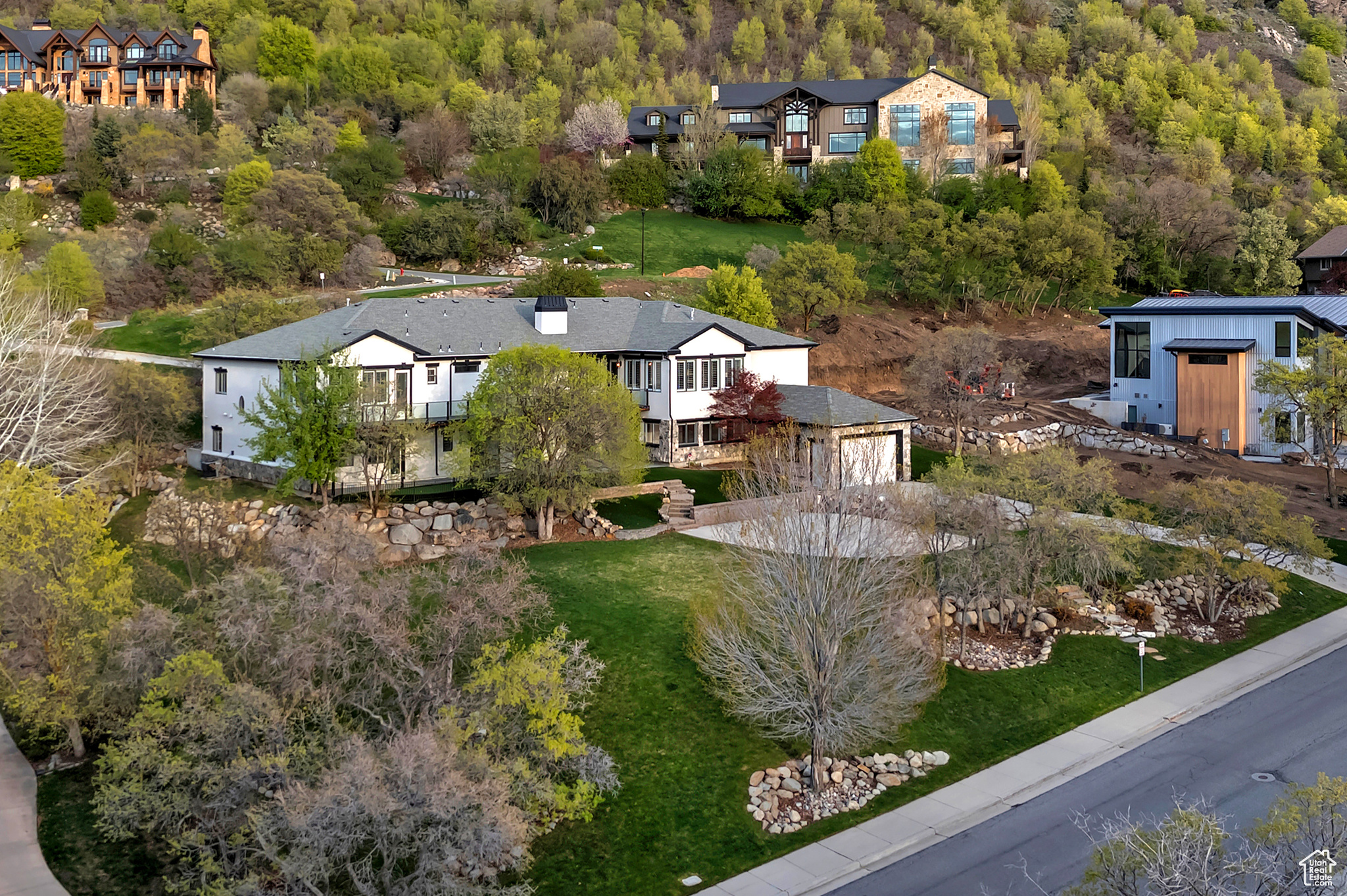 11274 S EAGLE VIEW DR