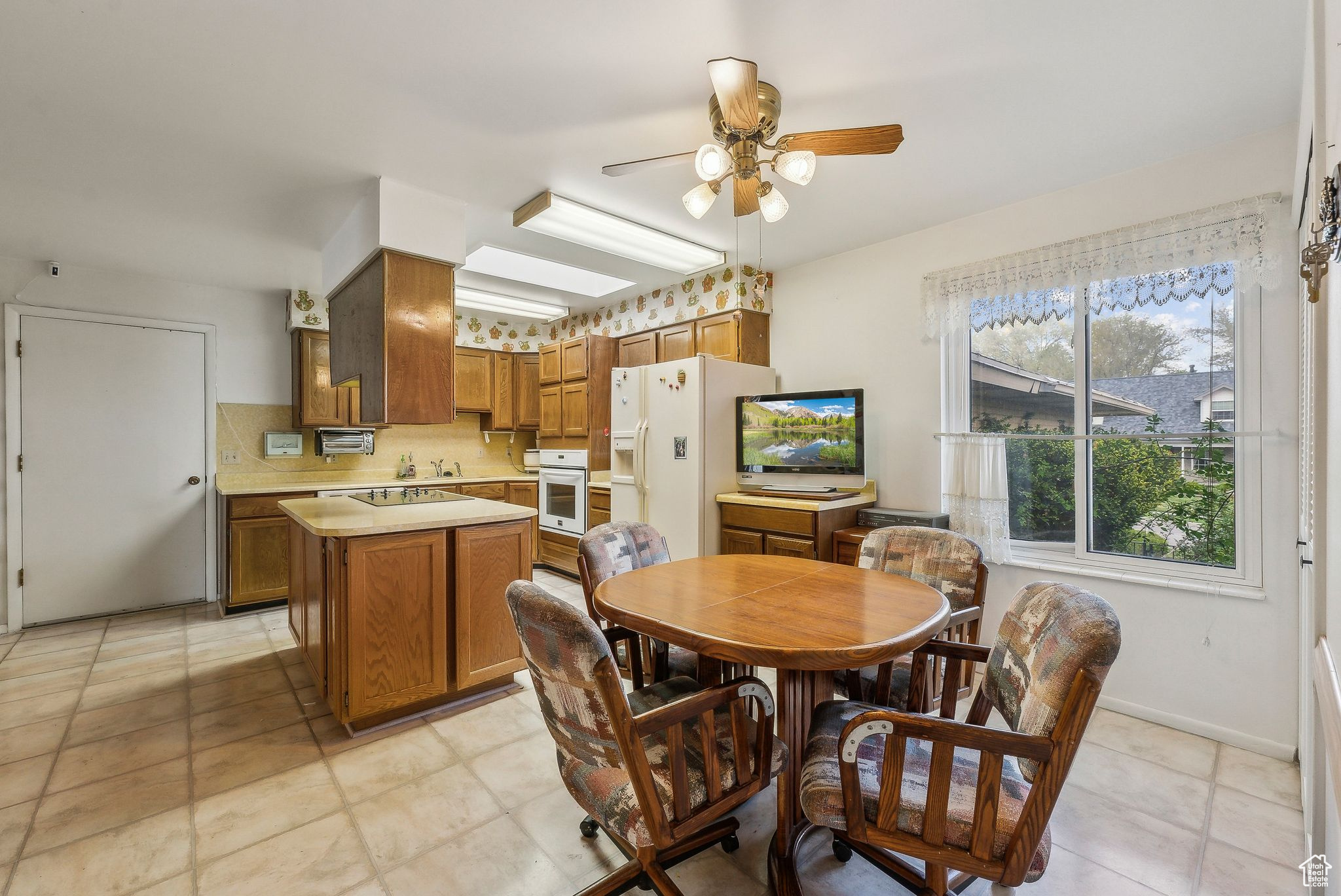 1501 W CULPEPPER CIR