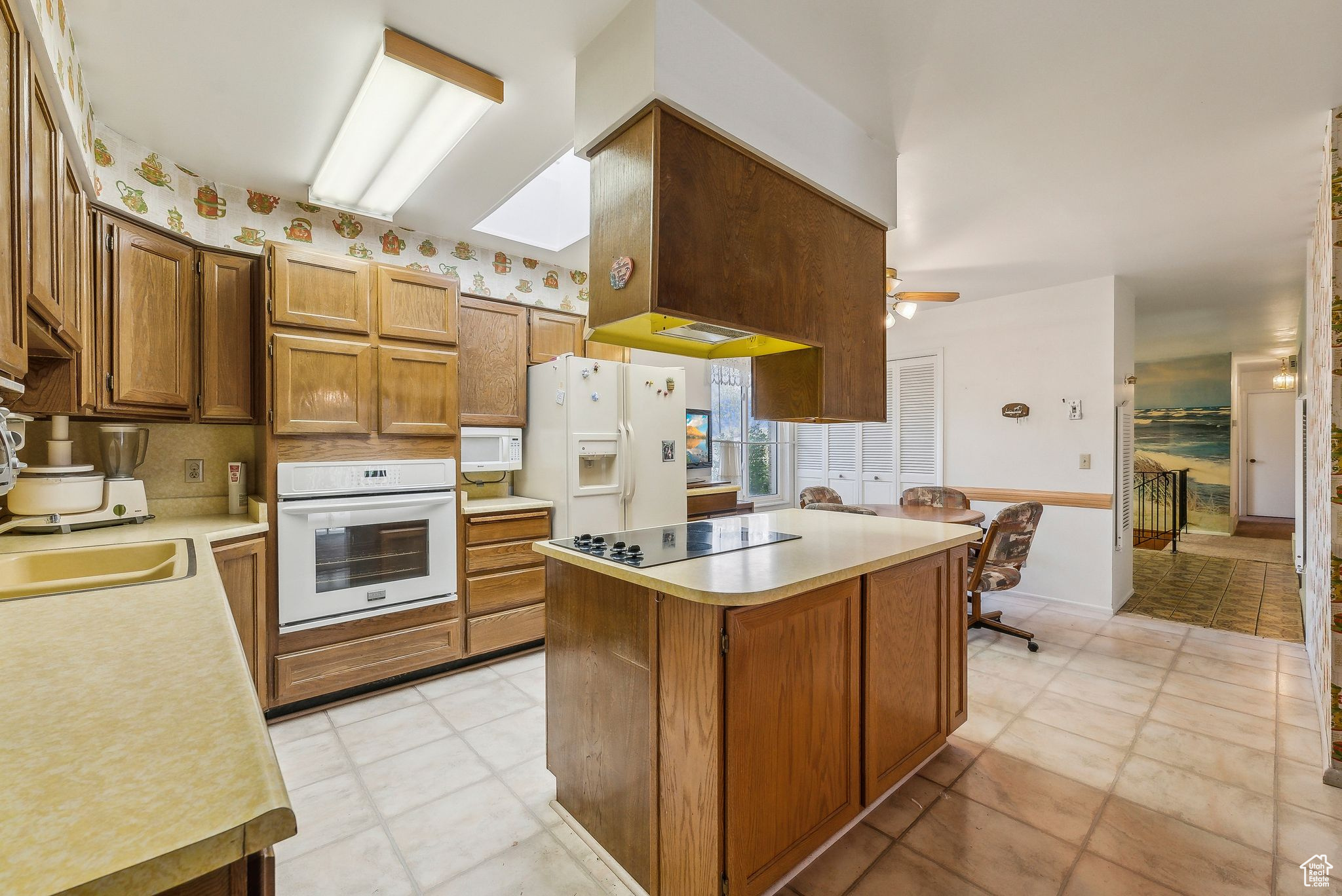 1501 W CULPEPPER CIR