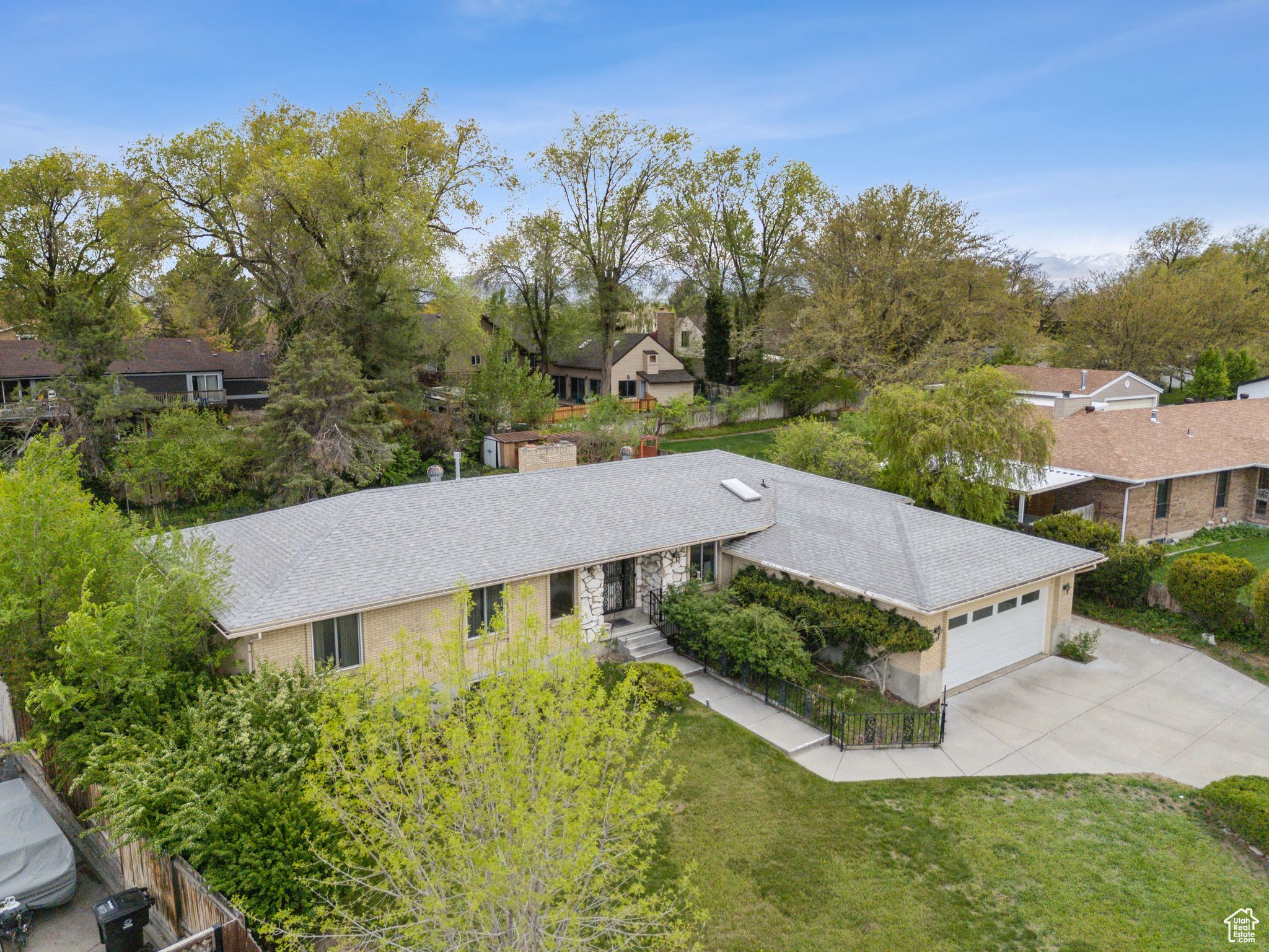 1501 W CULPEPPER CIR