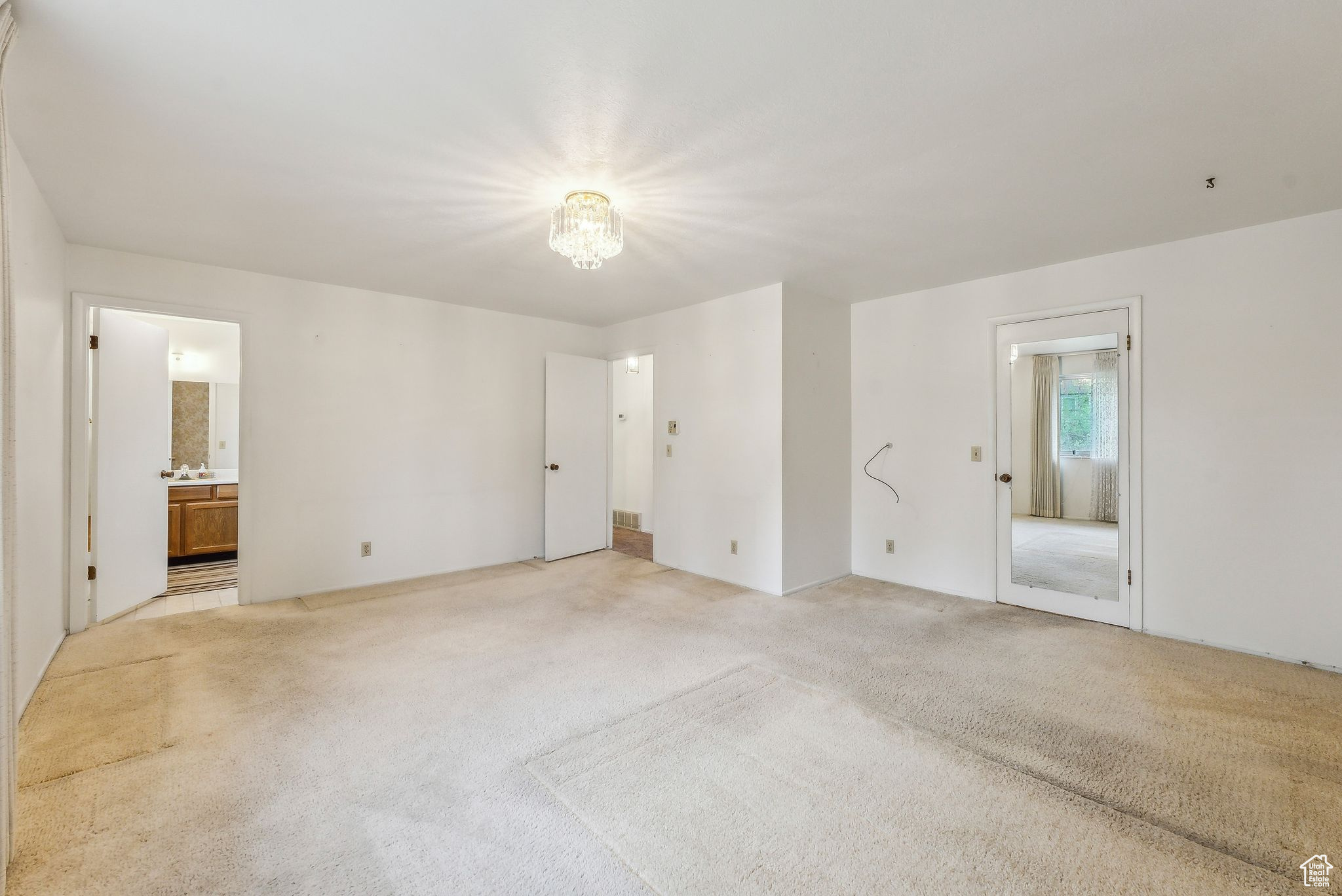 1501 W CULPEPPER CIR