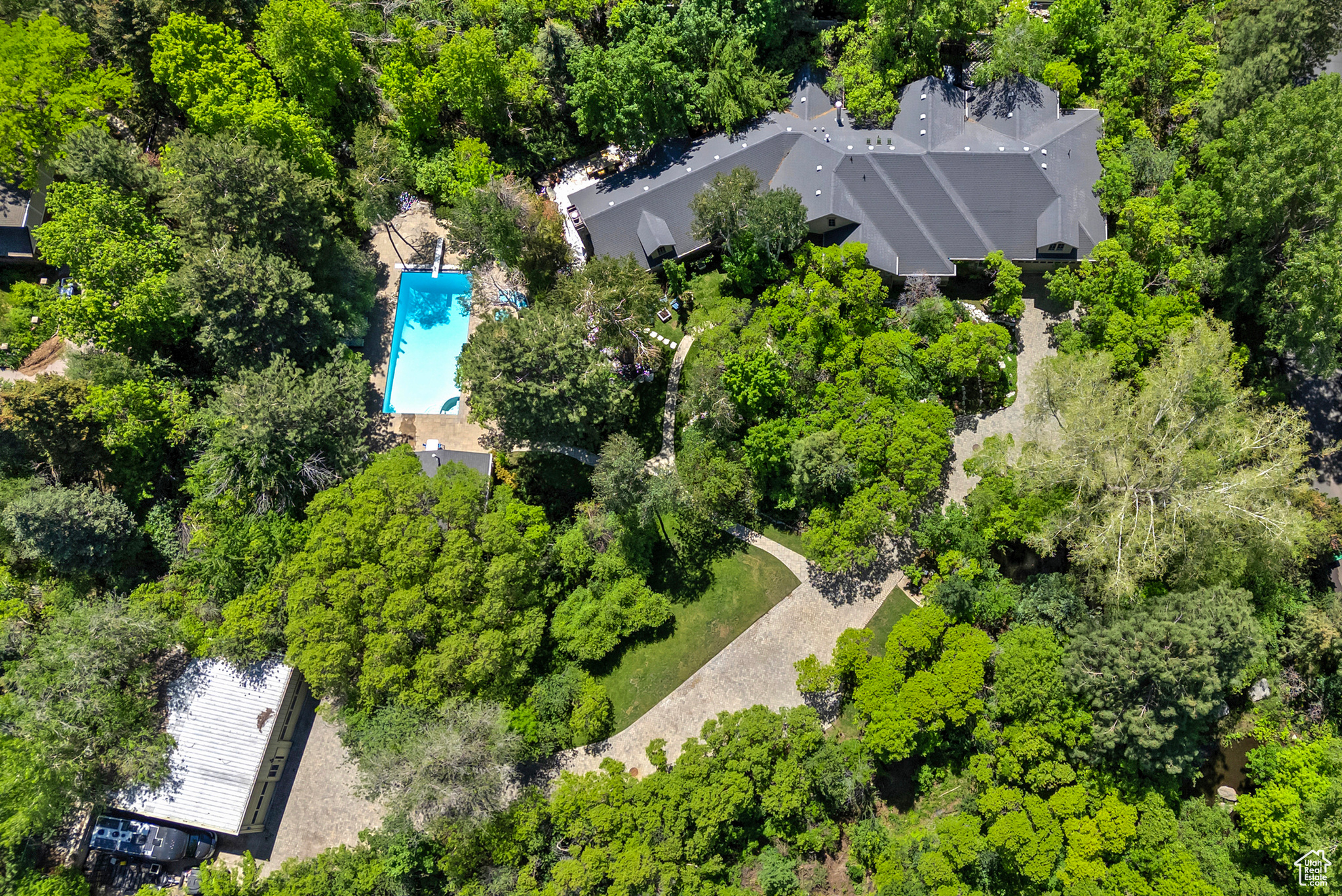 3257 E DEER HOLLOW DR
