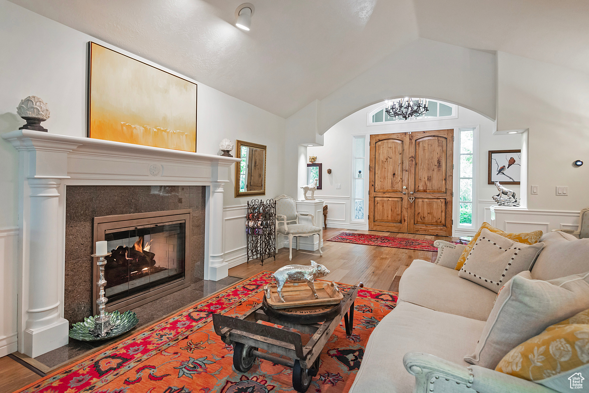 3257 E DEER HOLLOW DR