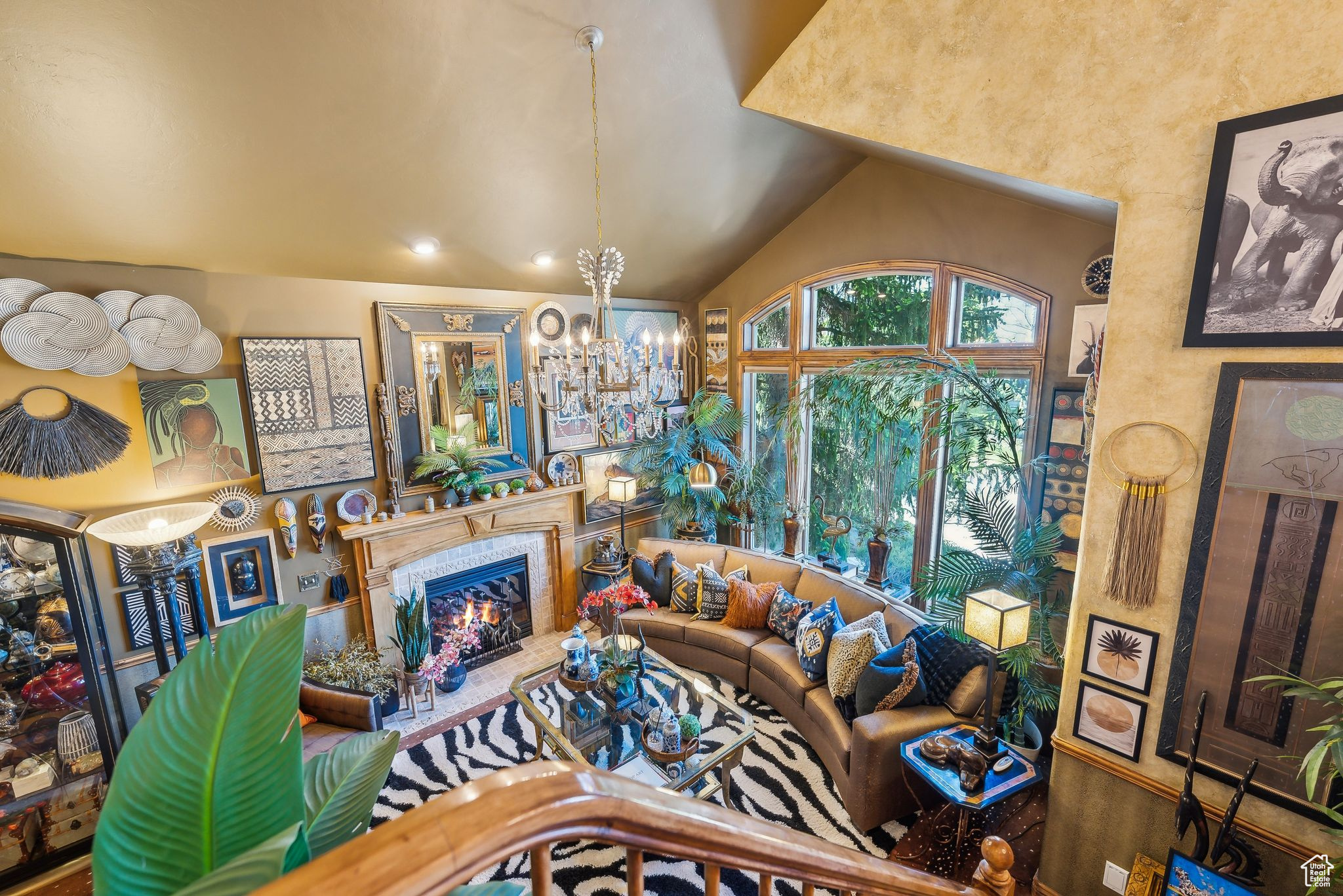 3173 E OLD MILL CIR