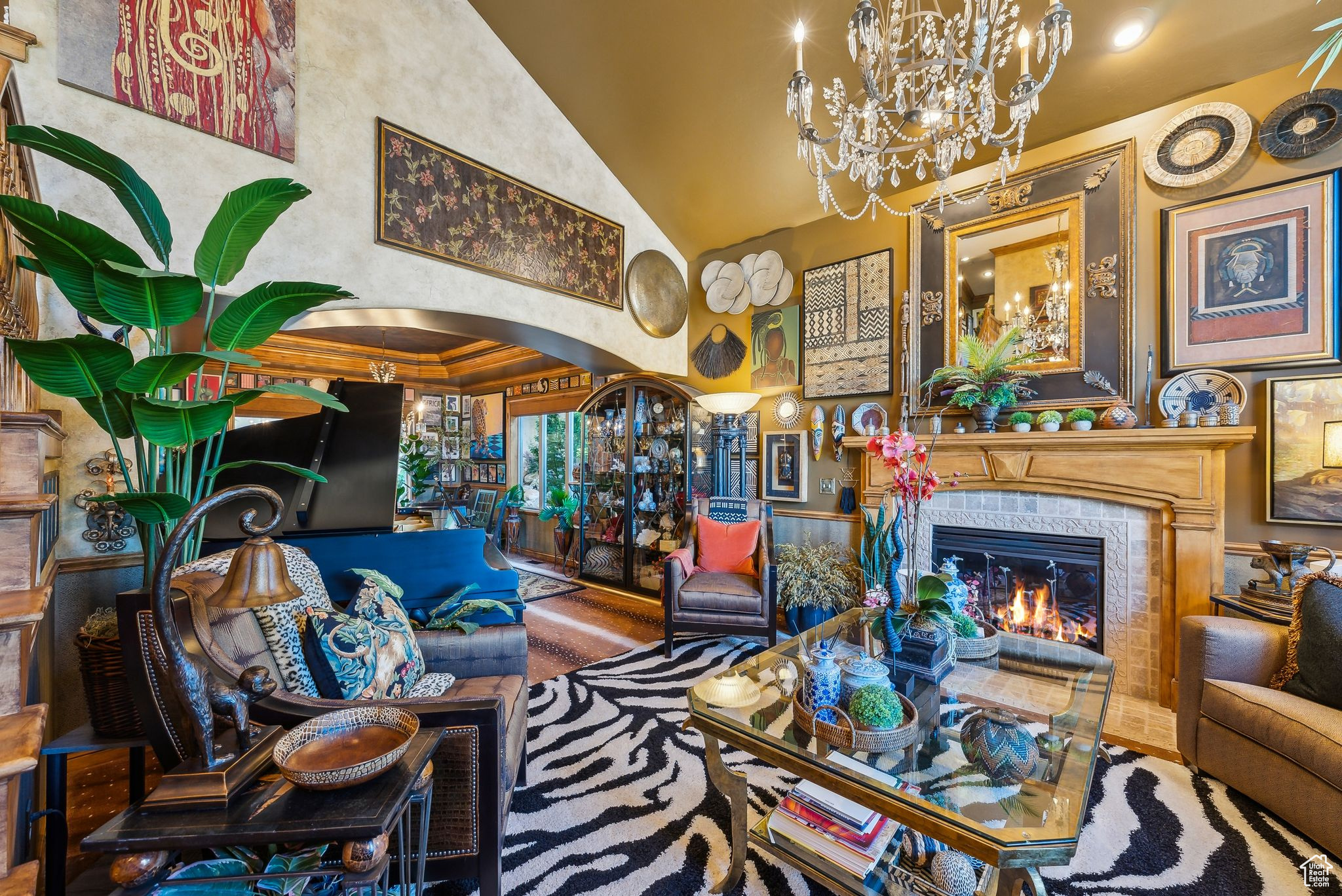 3173 E OLD MILL CIR