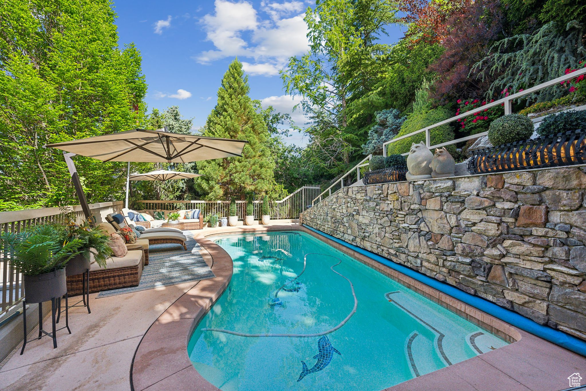 3173 E OLD MILL CIR