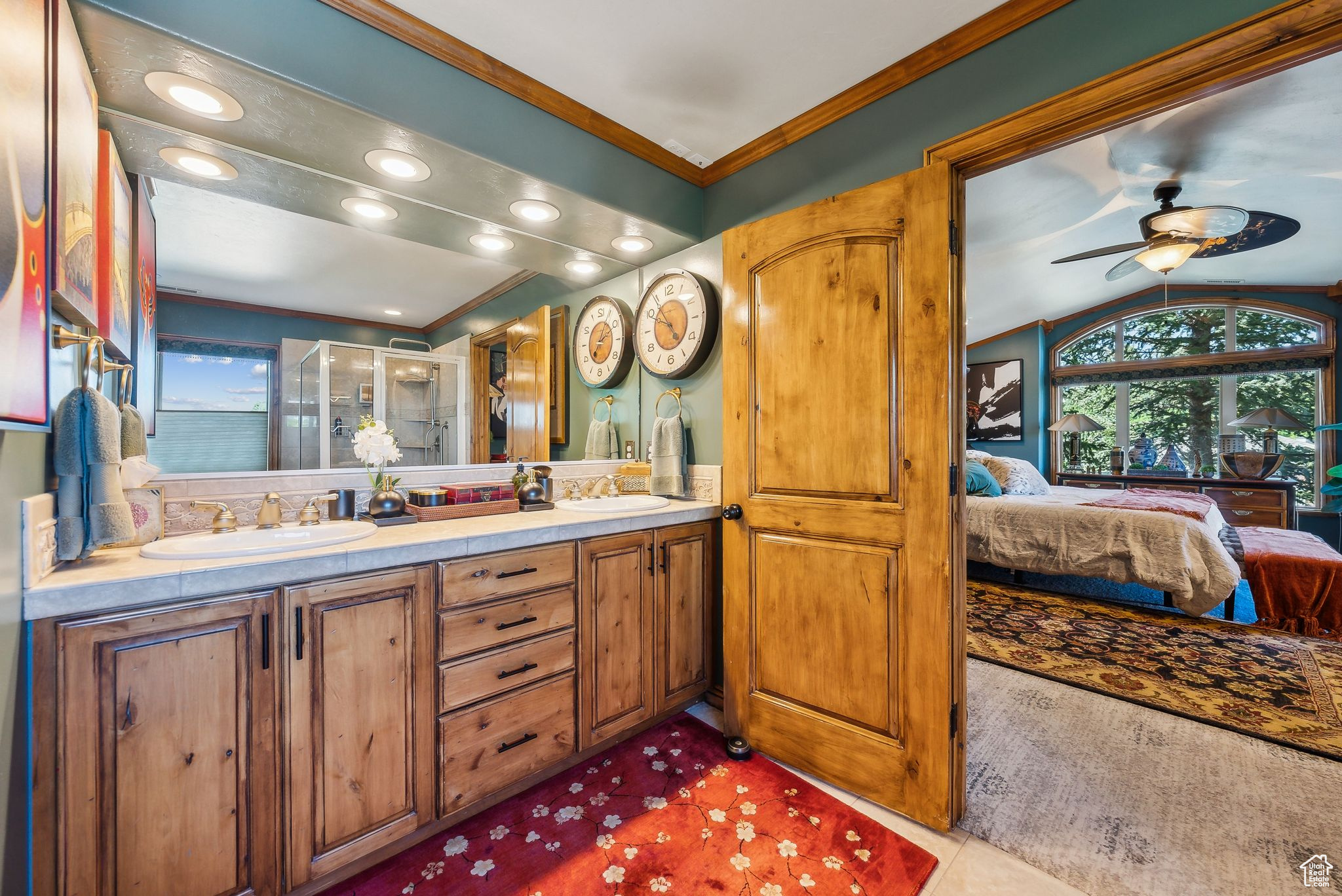 3173 E OLD MILL CIR