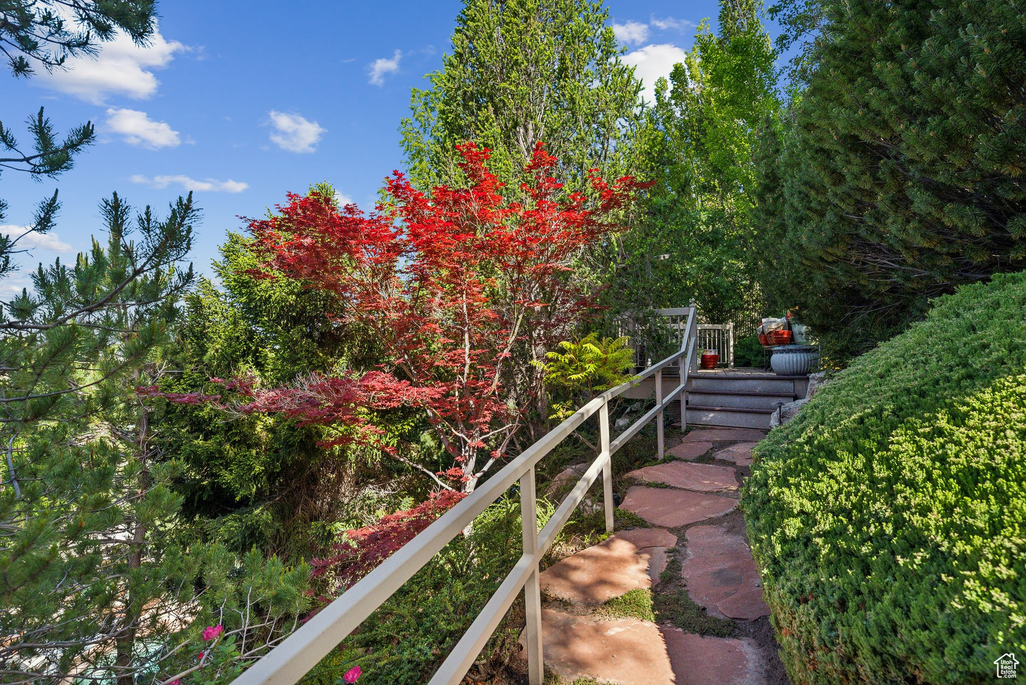 3173 E OLD MILL CIR