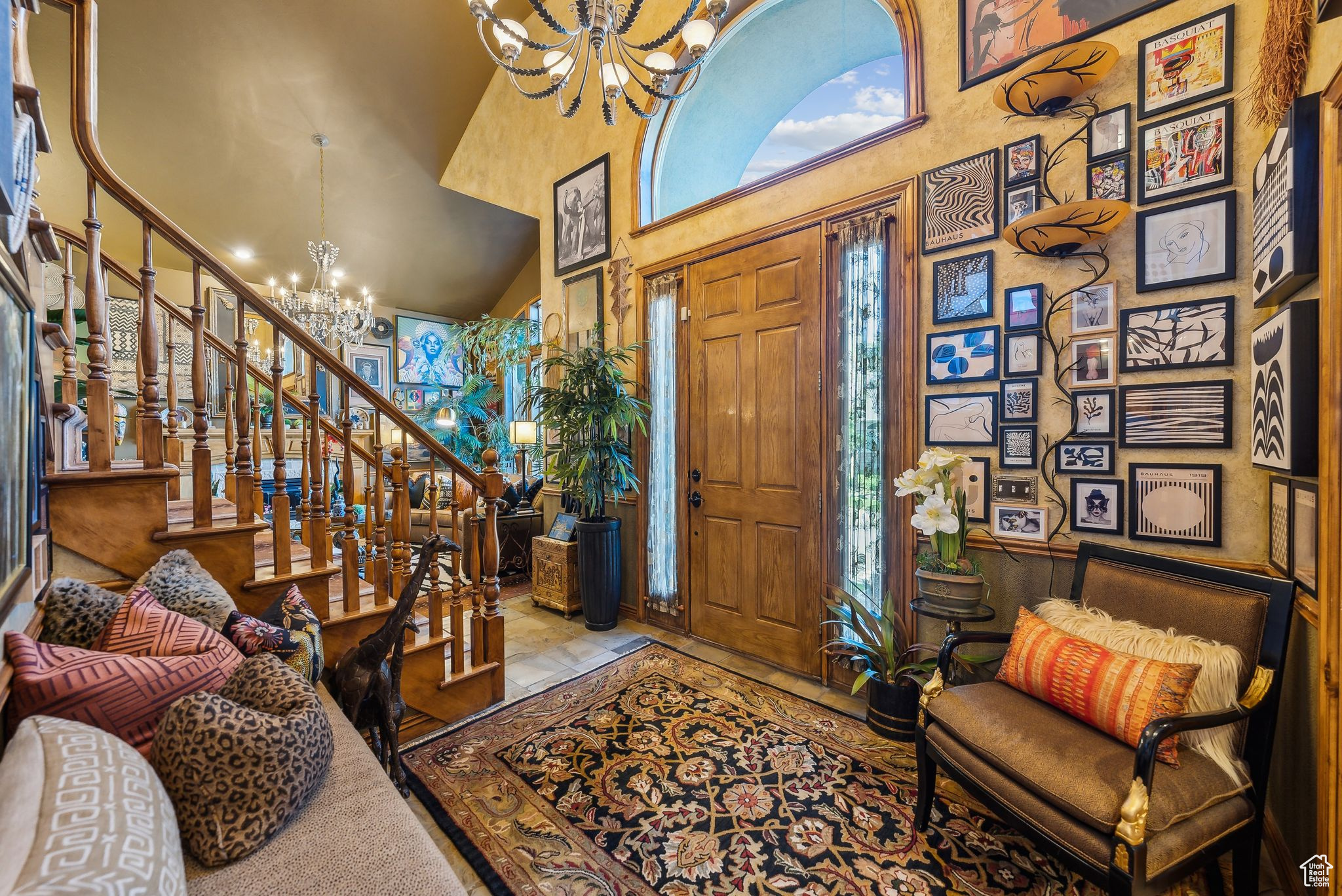 3173 E OLD MILL CIR
