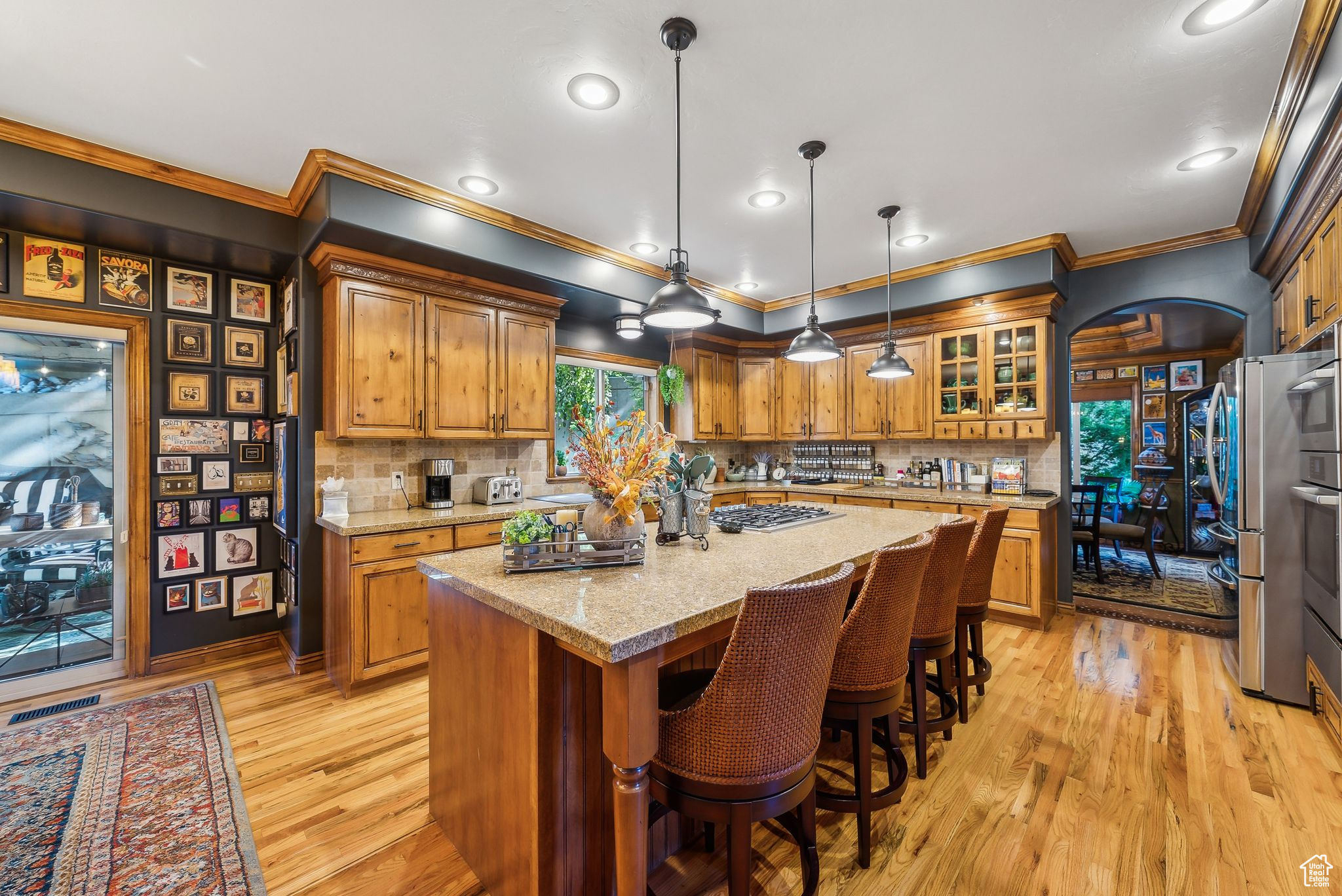 3173 E OLD MILL CIR