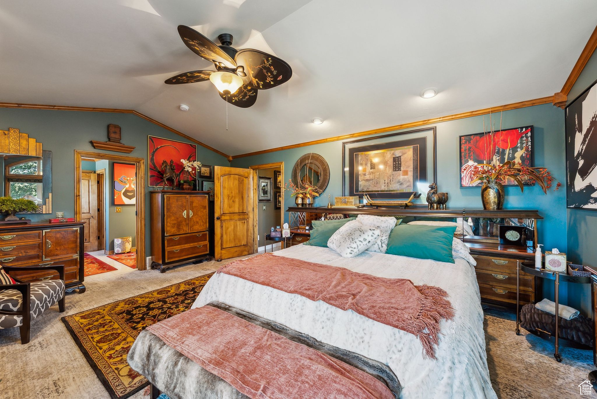 3173 E OLD MILL CIR