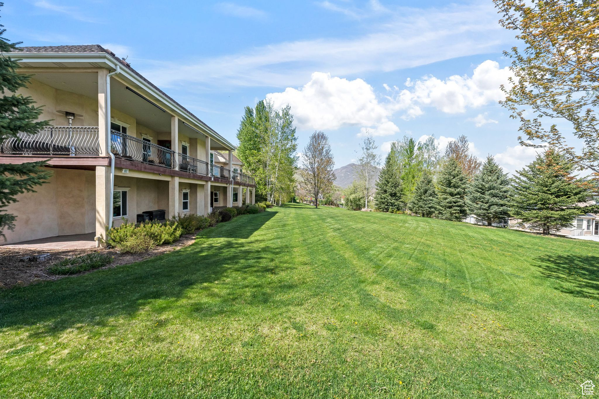 364 N TANNER LN