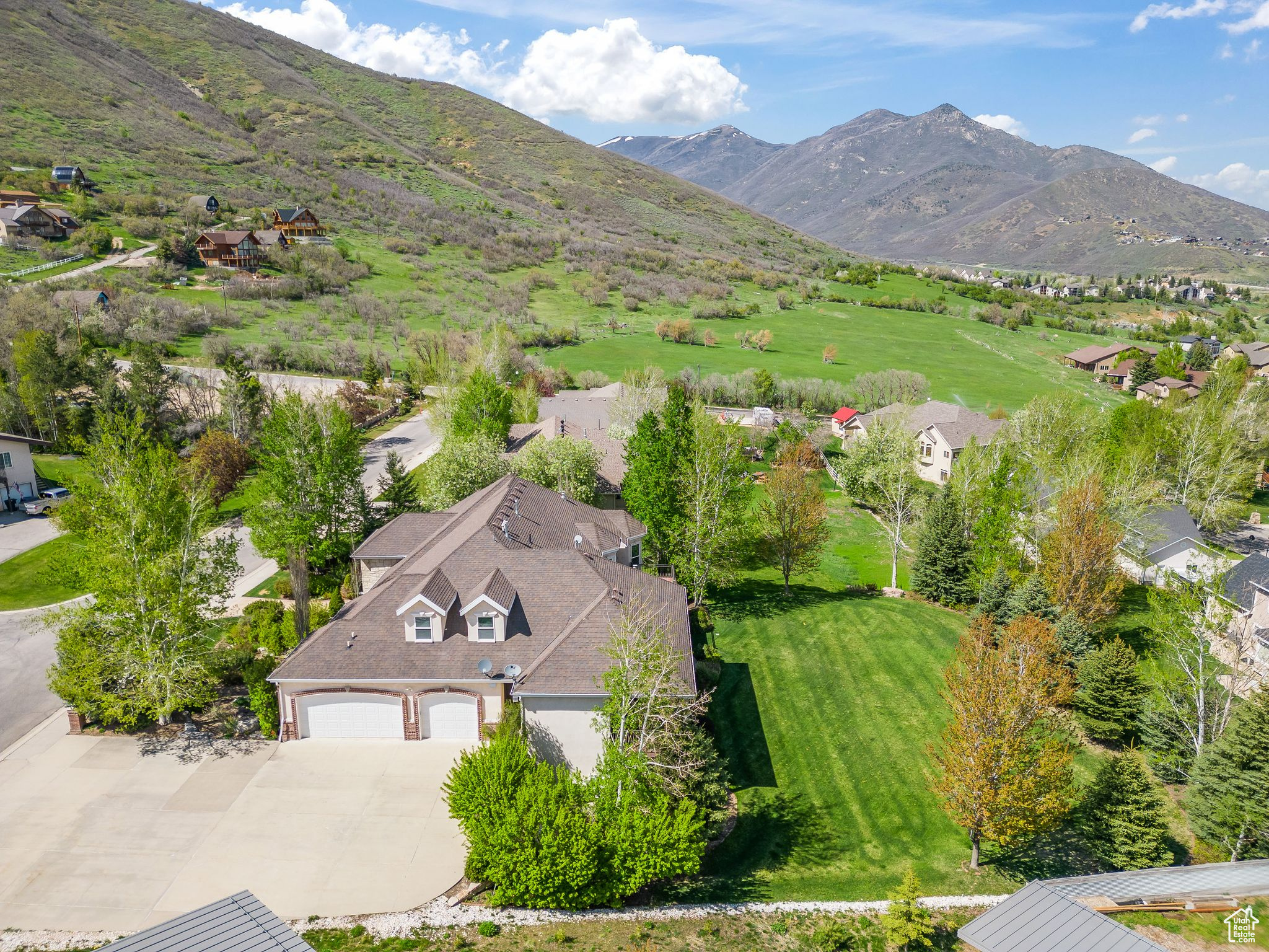 364 N TANNER LN