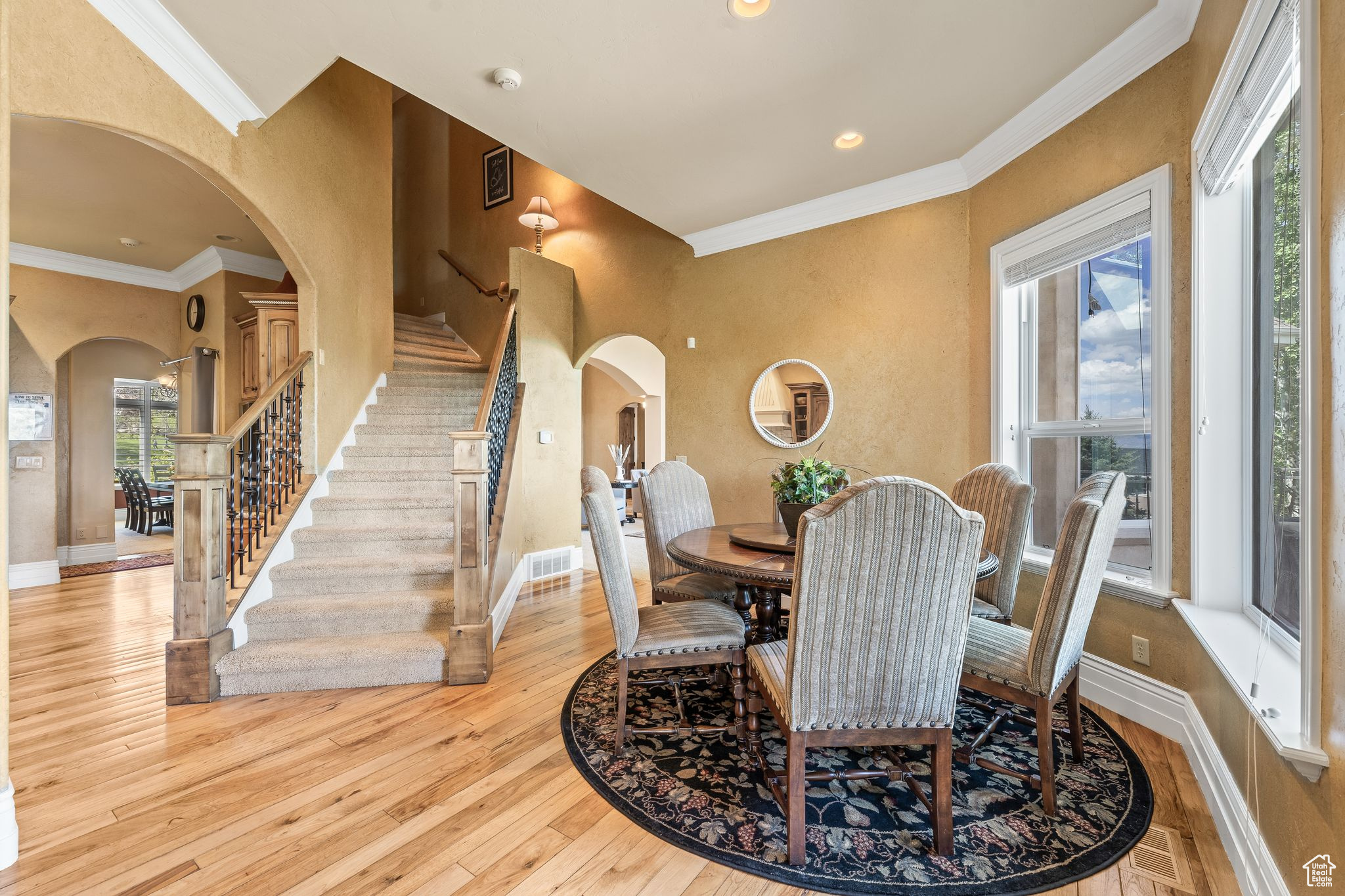 364 N TANNER LN