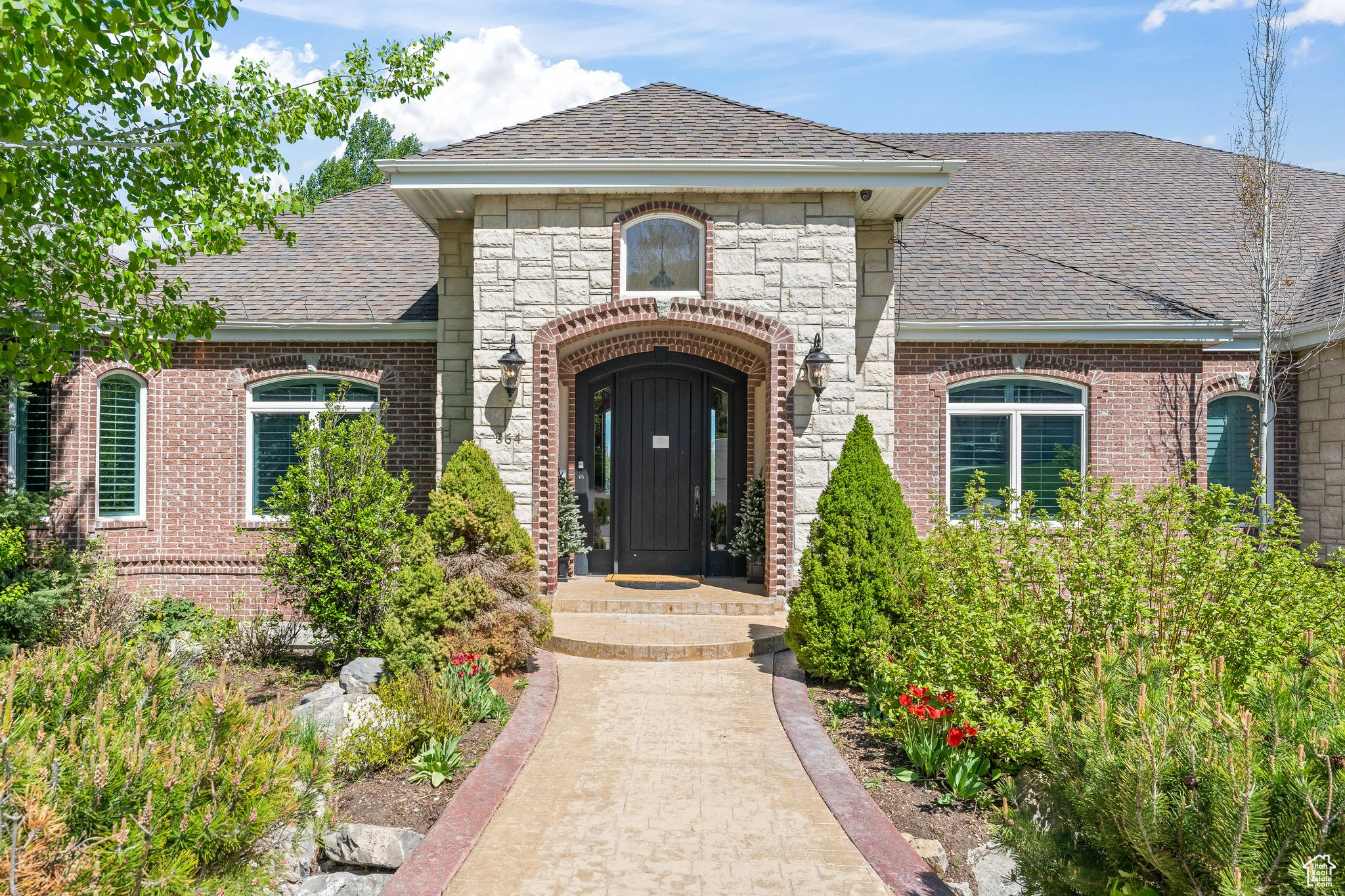 364 N TANNER LN