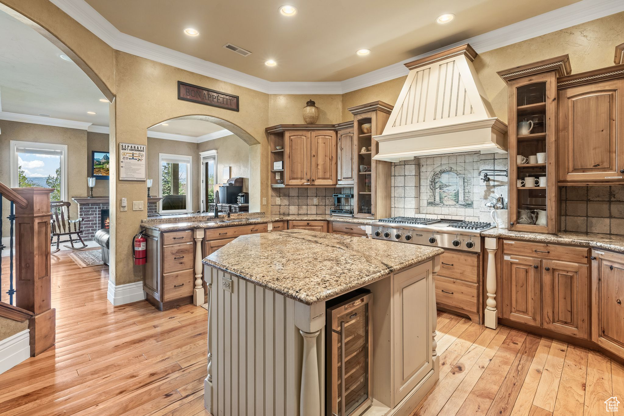 364 N TANNER LN