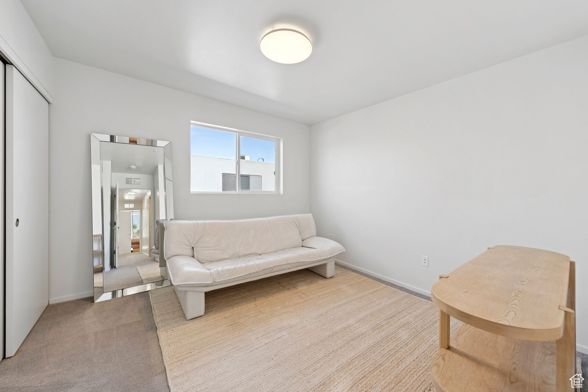 15 E KENSINGTON AVE #T