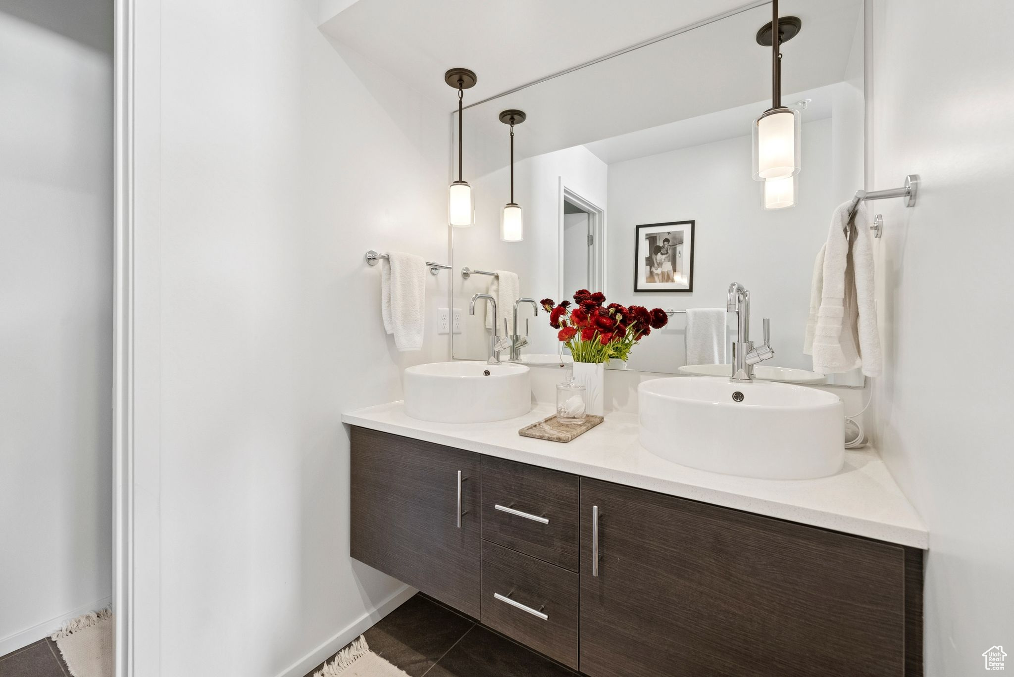15 E KENSINGTON AVE #T