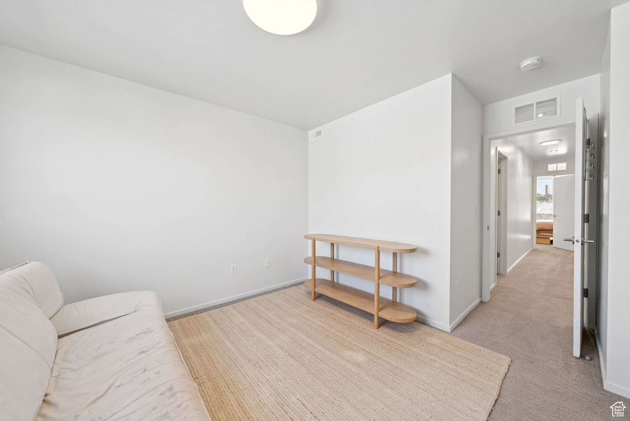 15 E KENSINGTON AVE #T