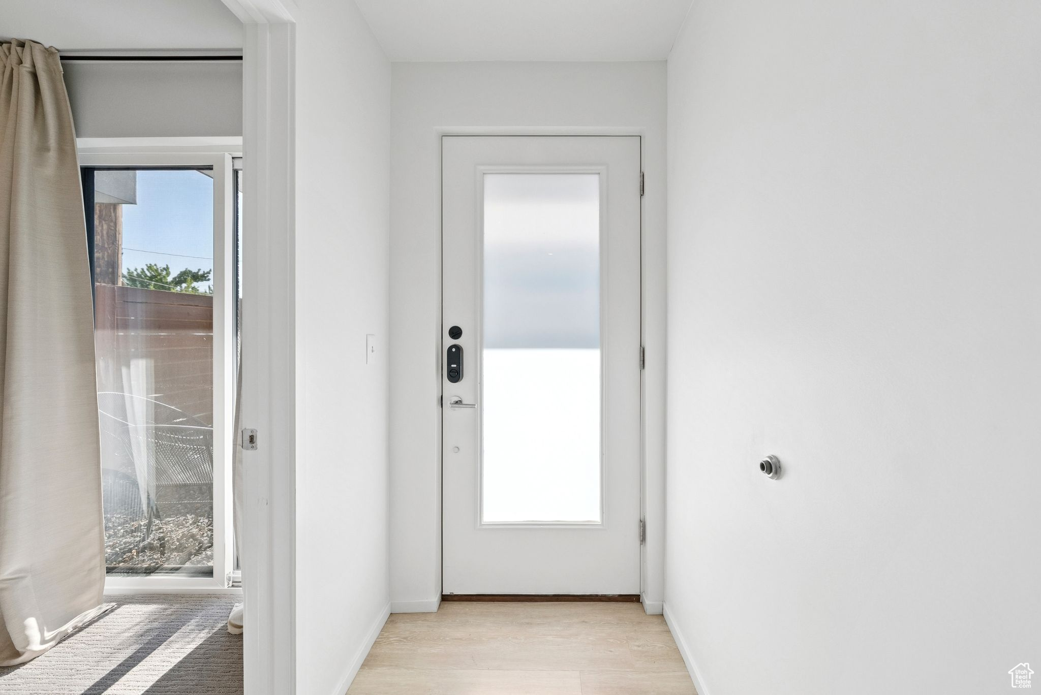 15 E KENSINGTON AVE #T