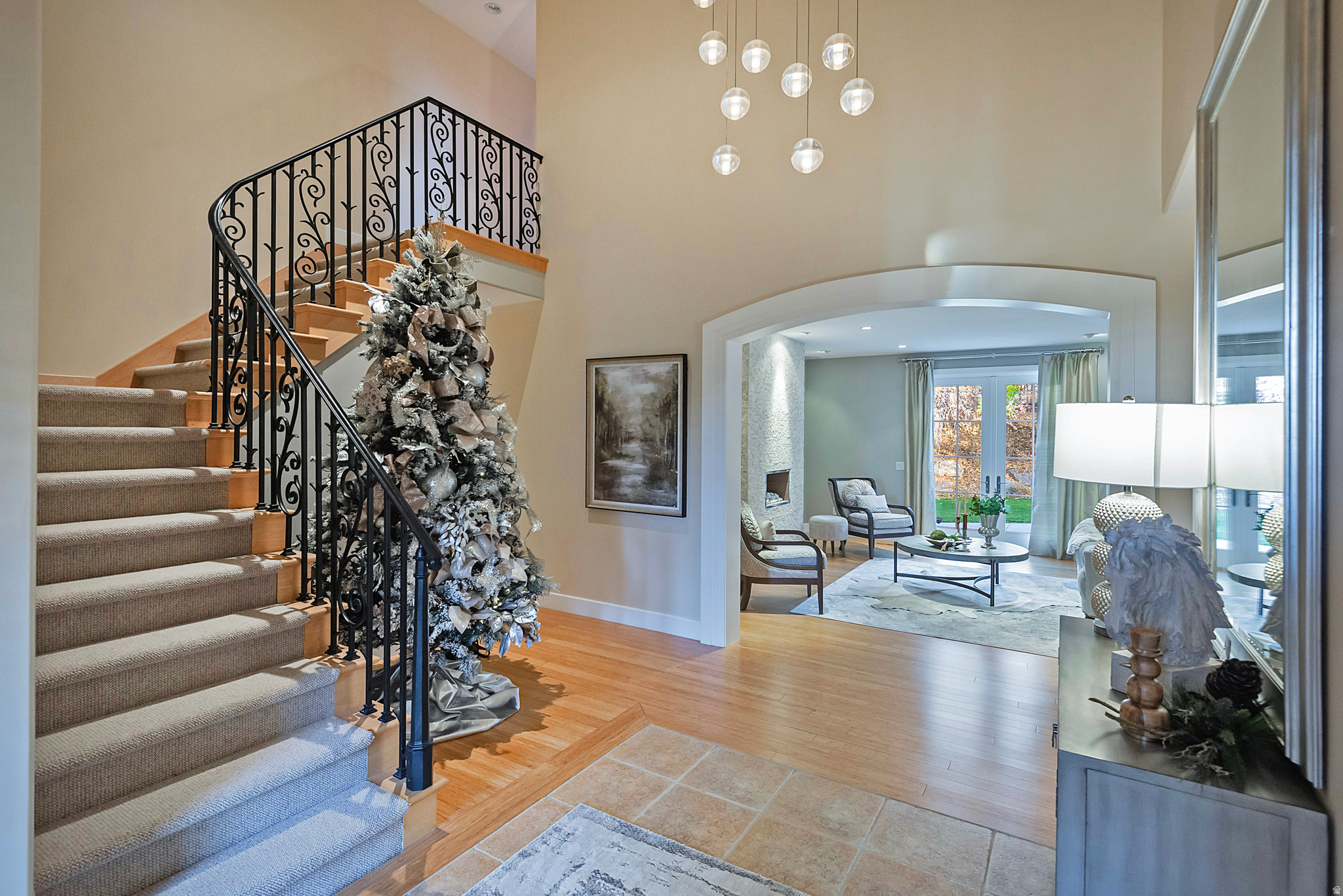 302 SUMMERMEADOW CIR
