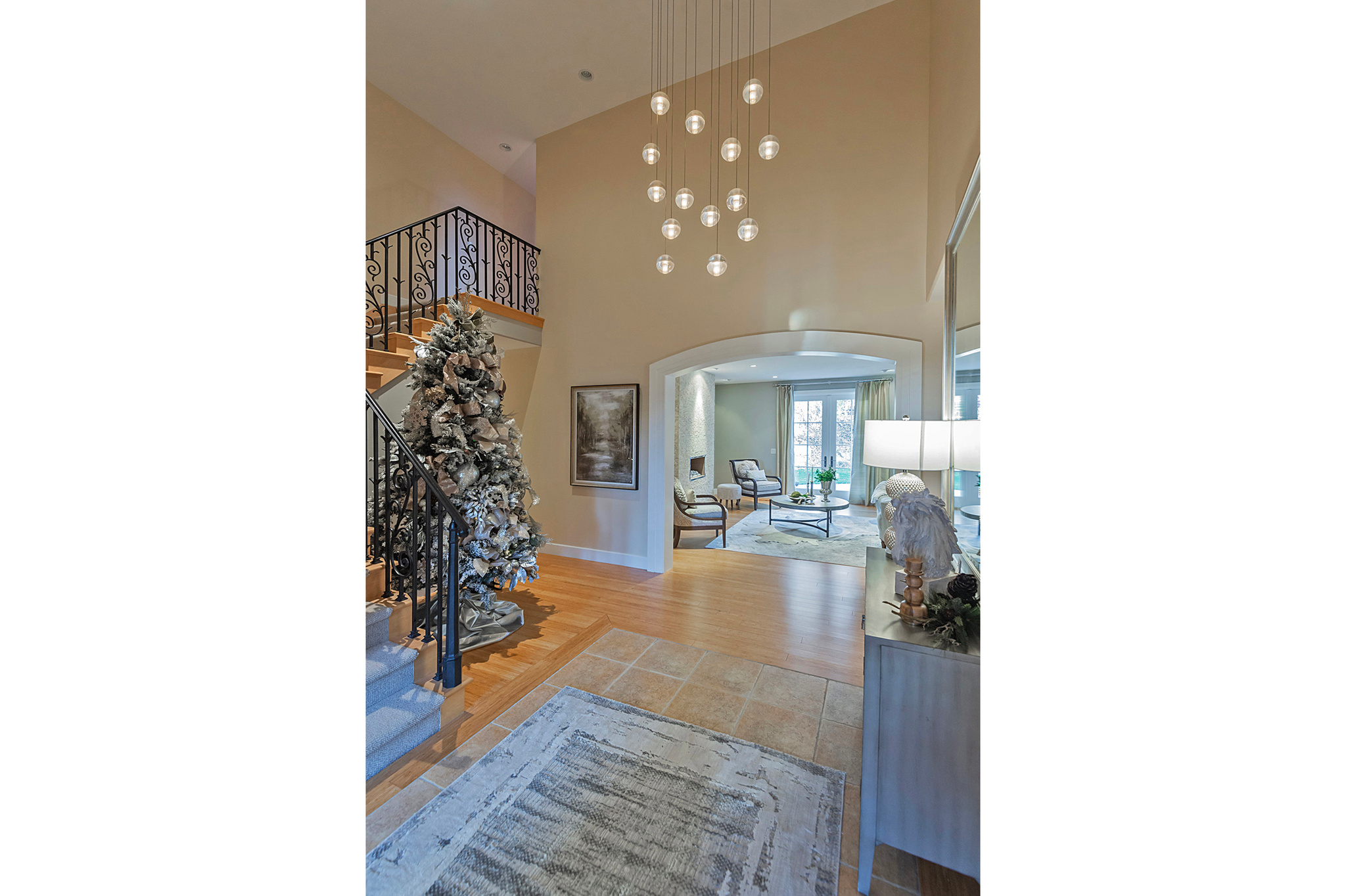 302 SUMMERMEADOW CIR