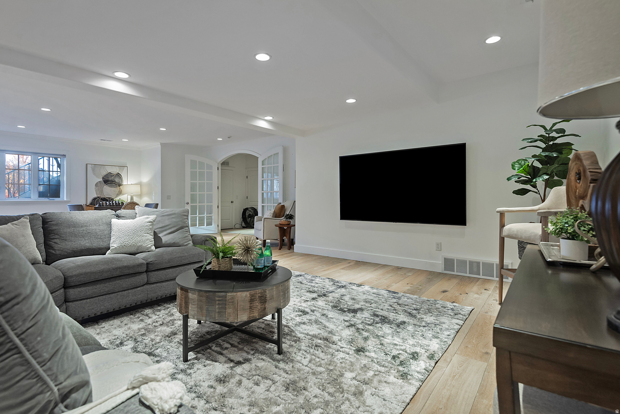 302 SUMMERMEADOW CIR