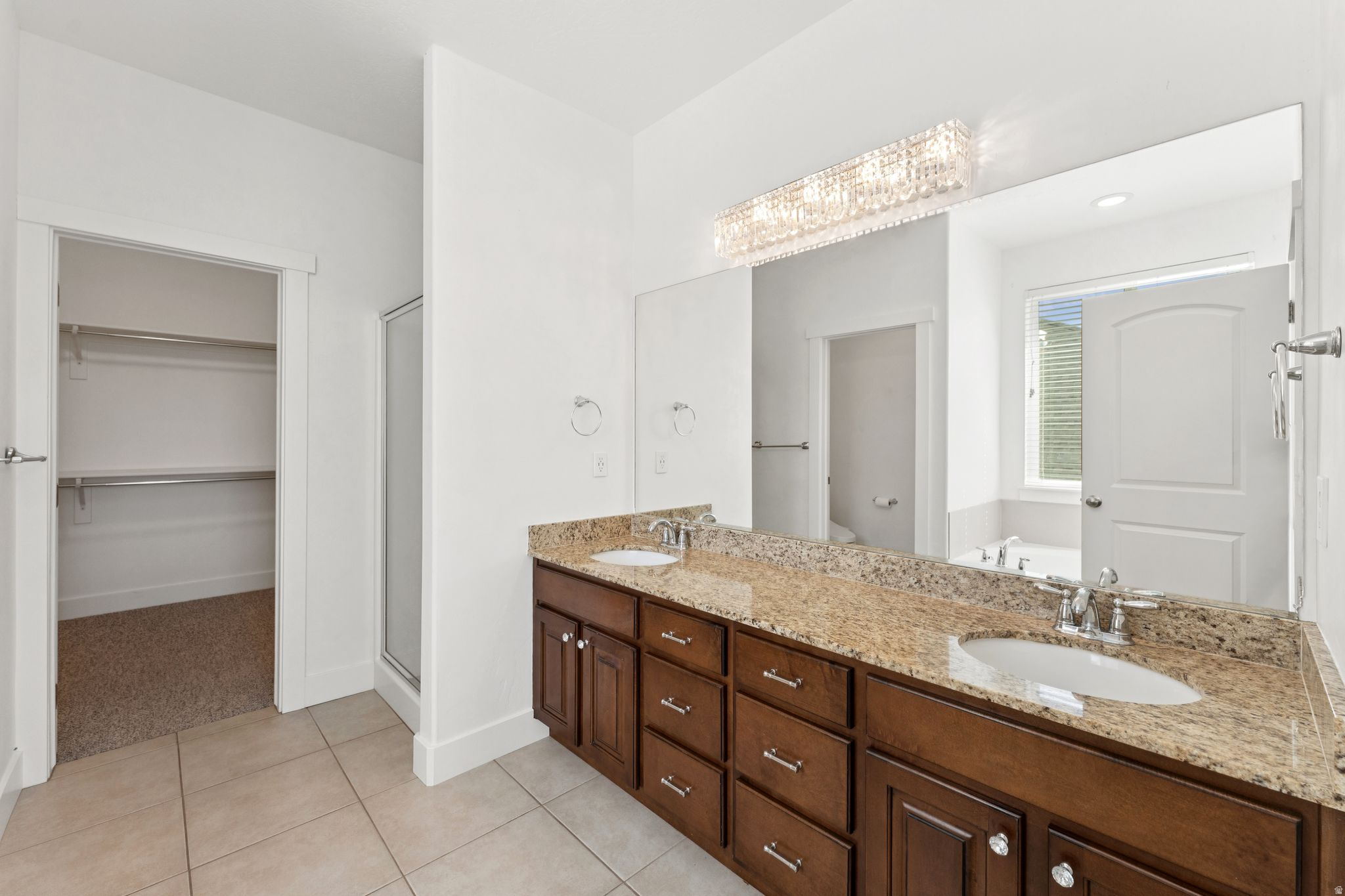 2886 N DESERT FOREST LN