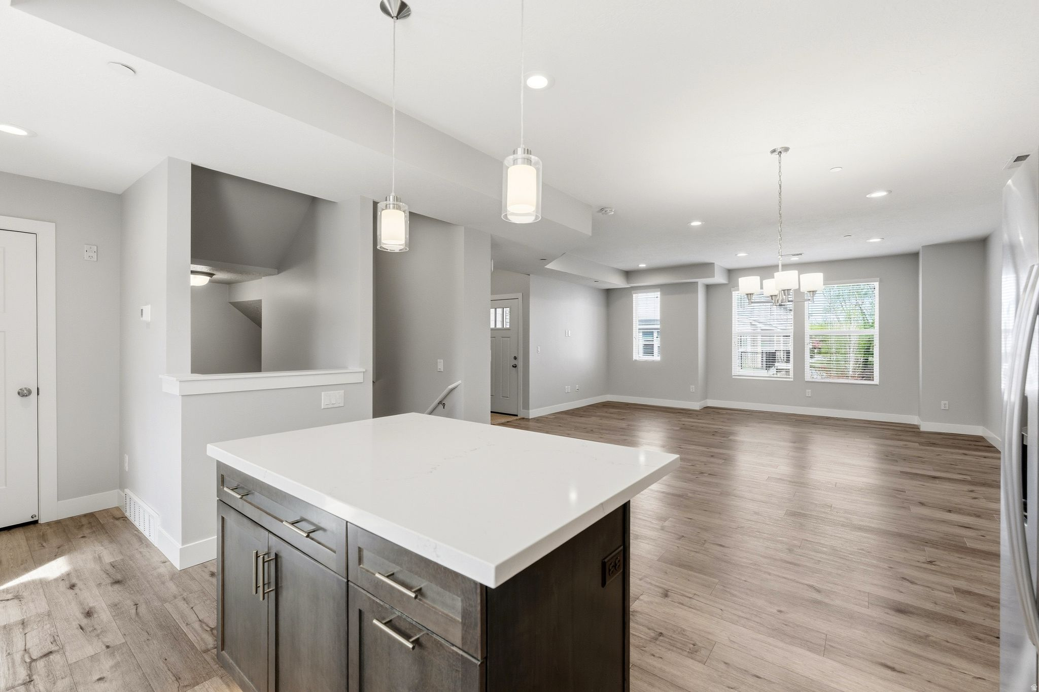 74 E GOLDEN PRIVET DR