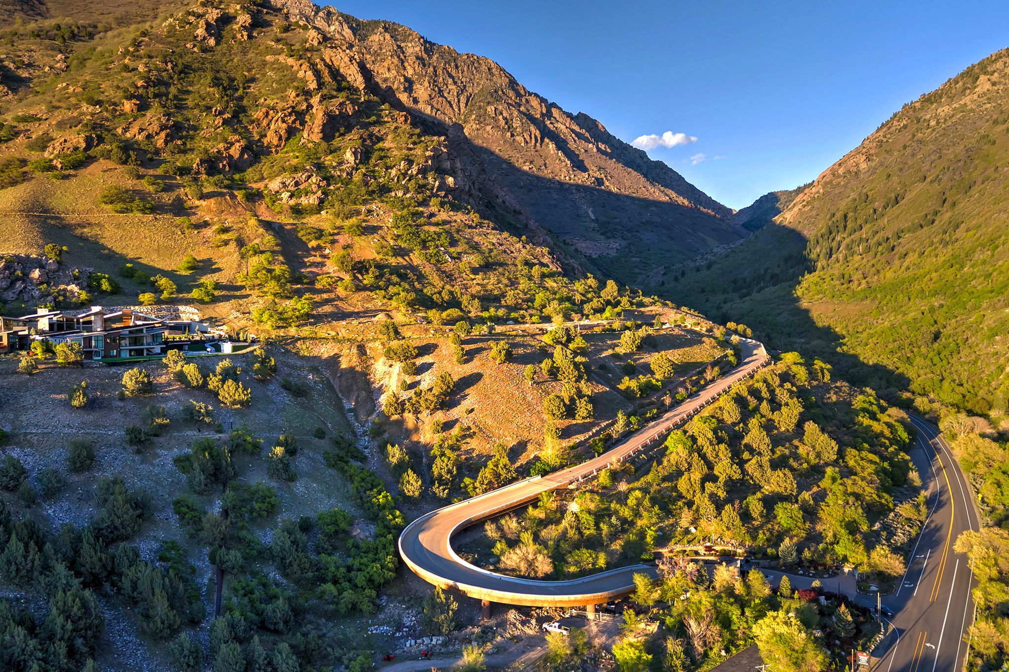 3974 E CANYON ESTATE DR