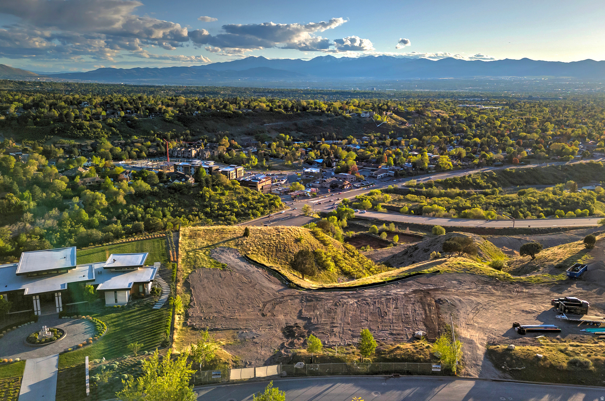 3974 E CANYON ESTATE DR